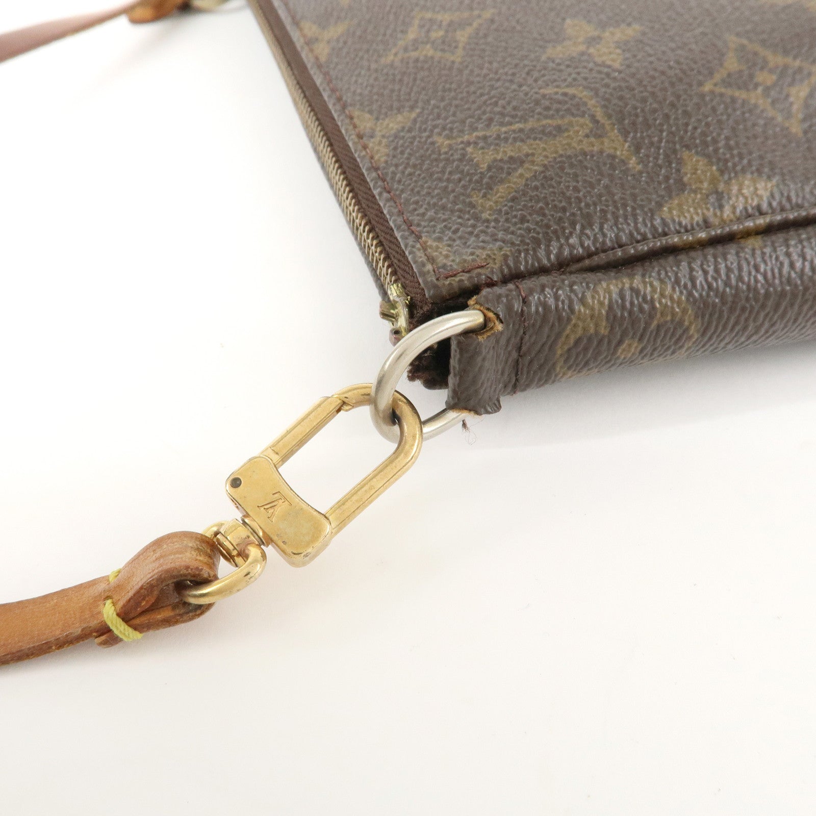 Louis Vuitton Monogram Pochette Accessoires Hand Bag Brown M51980 Used