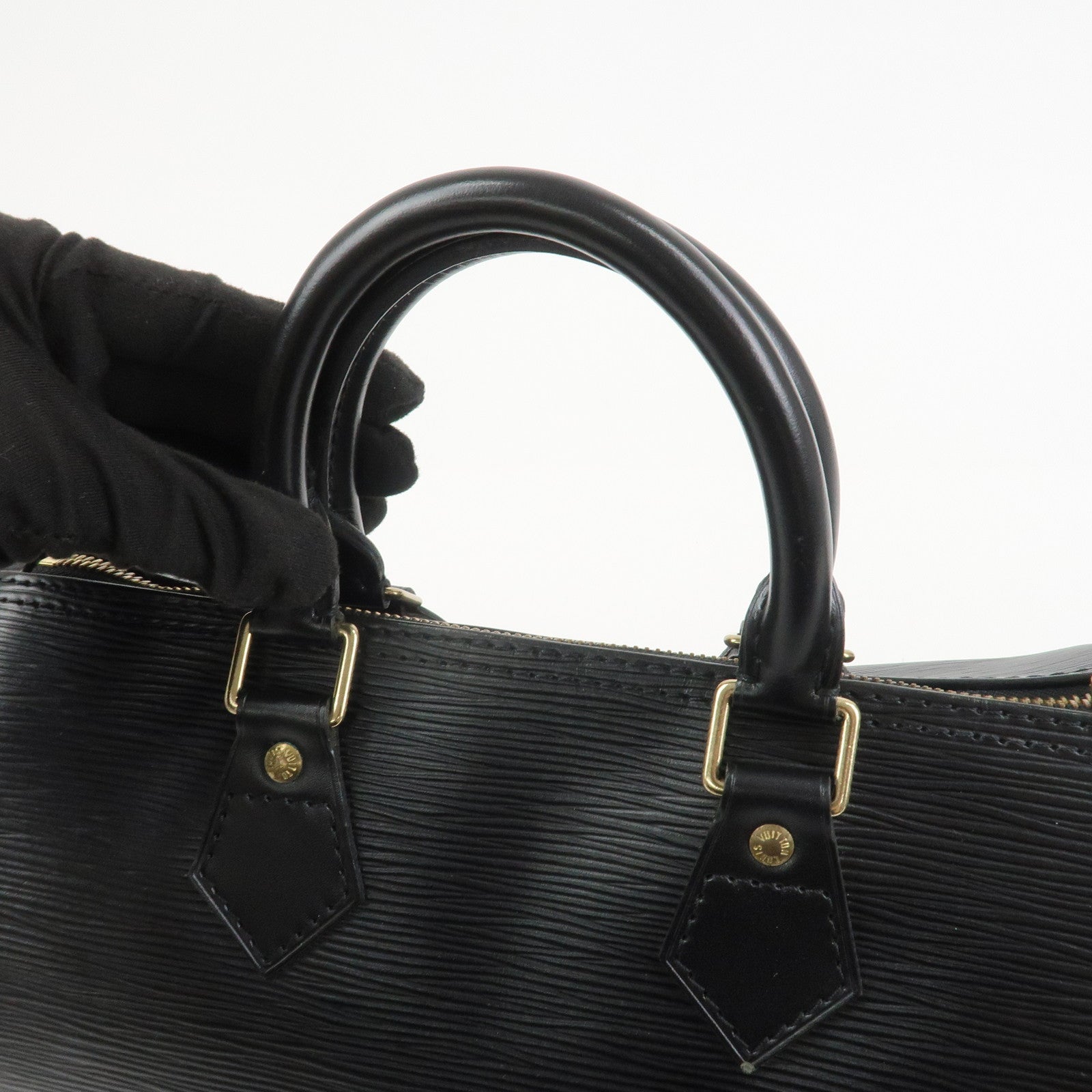 Louis Vuitton Epi Leather Speedy 25 Hand Bag Boston Bag Noir M59032