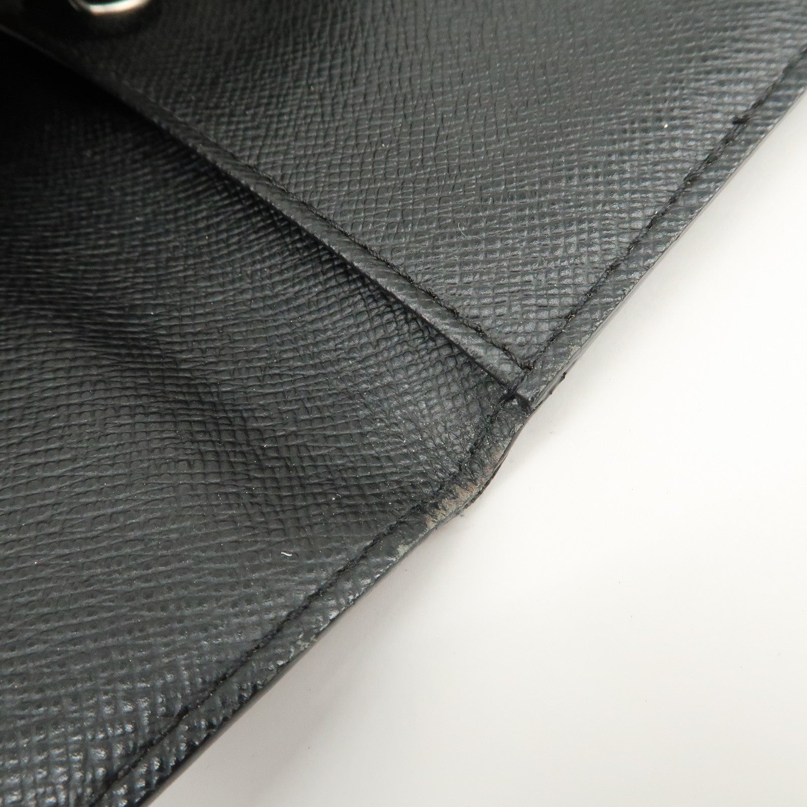 Louis Vuitton Damier Graphite Multicle 6 Key Case Gray Black N62662