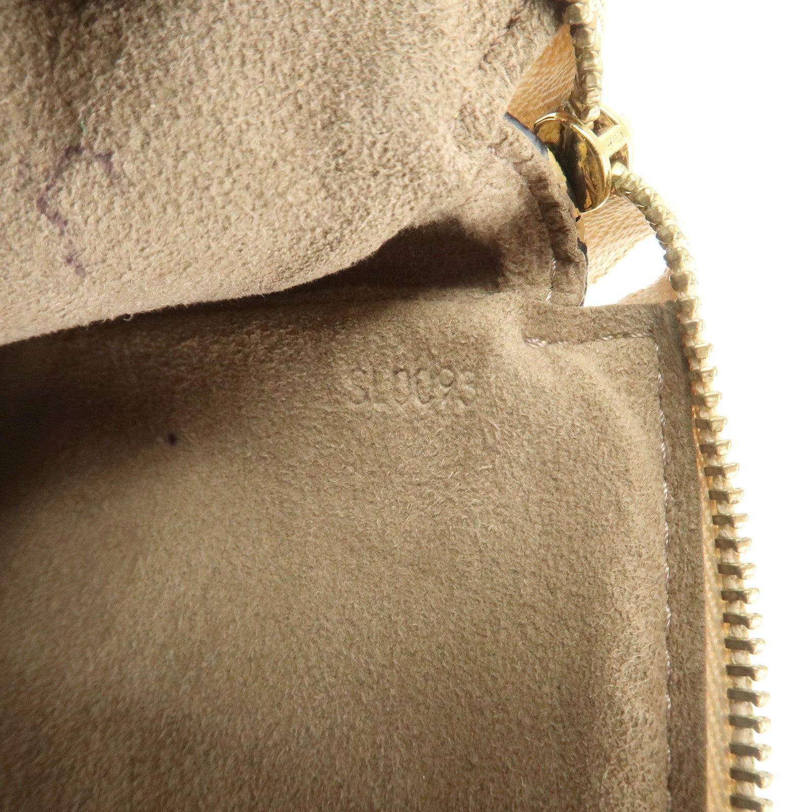 Louis Vuitton Monogram Multicolor Pochette Accessoires Noir M92648