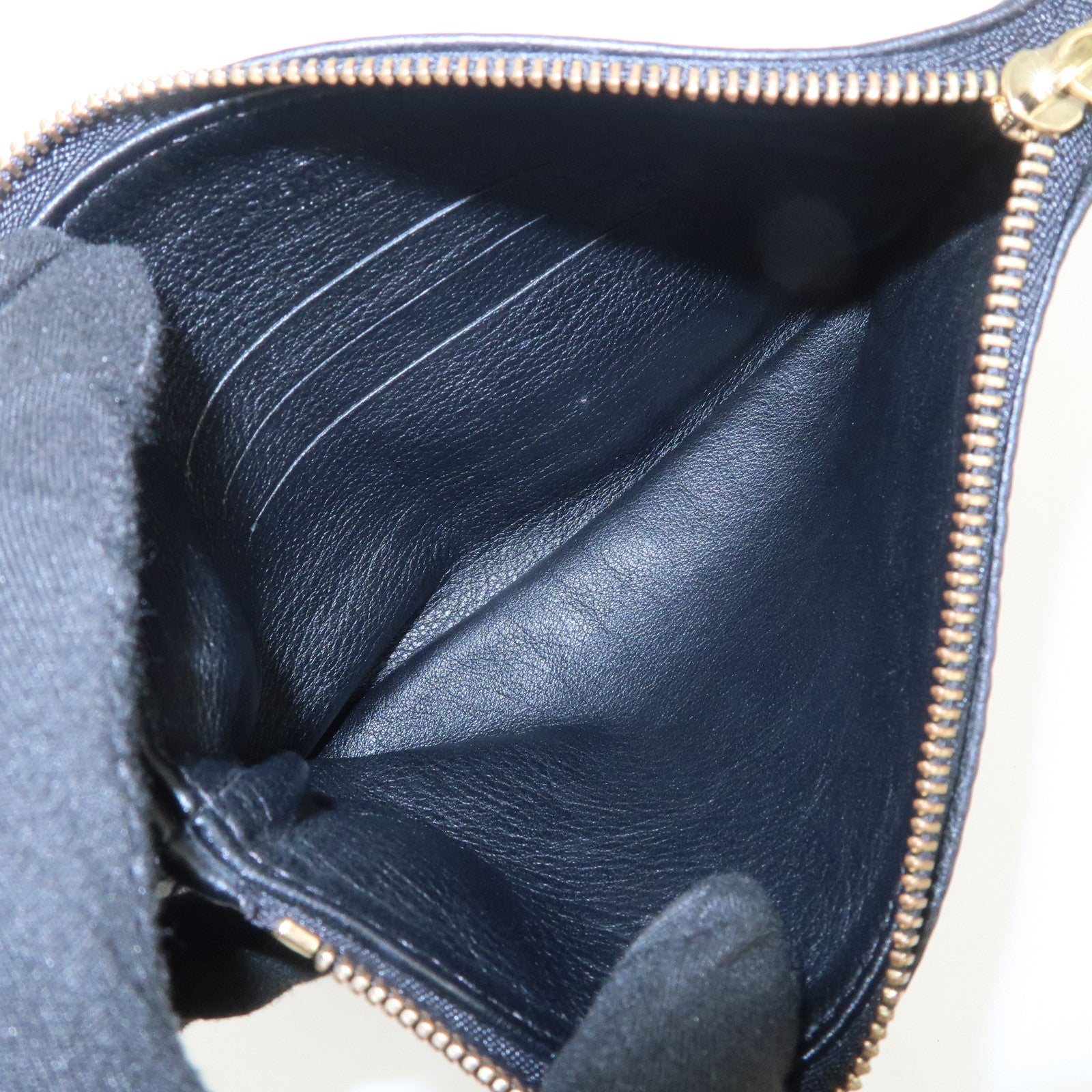 Louis Vuitton Monogram Mahina Selene PM Shoulder Bag Noir M94314