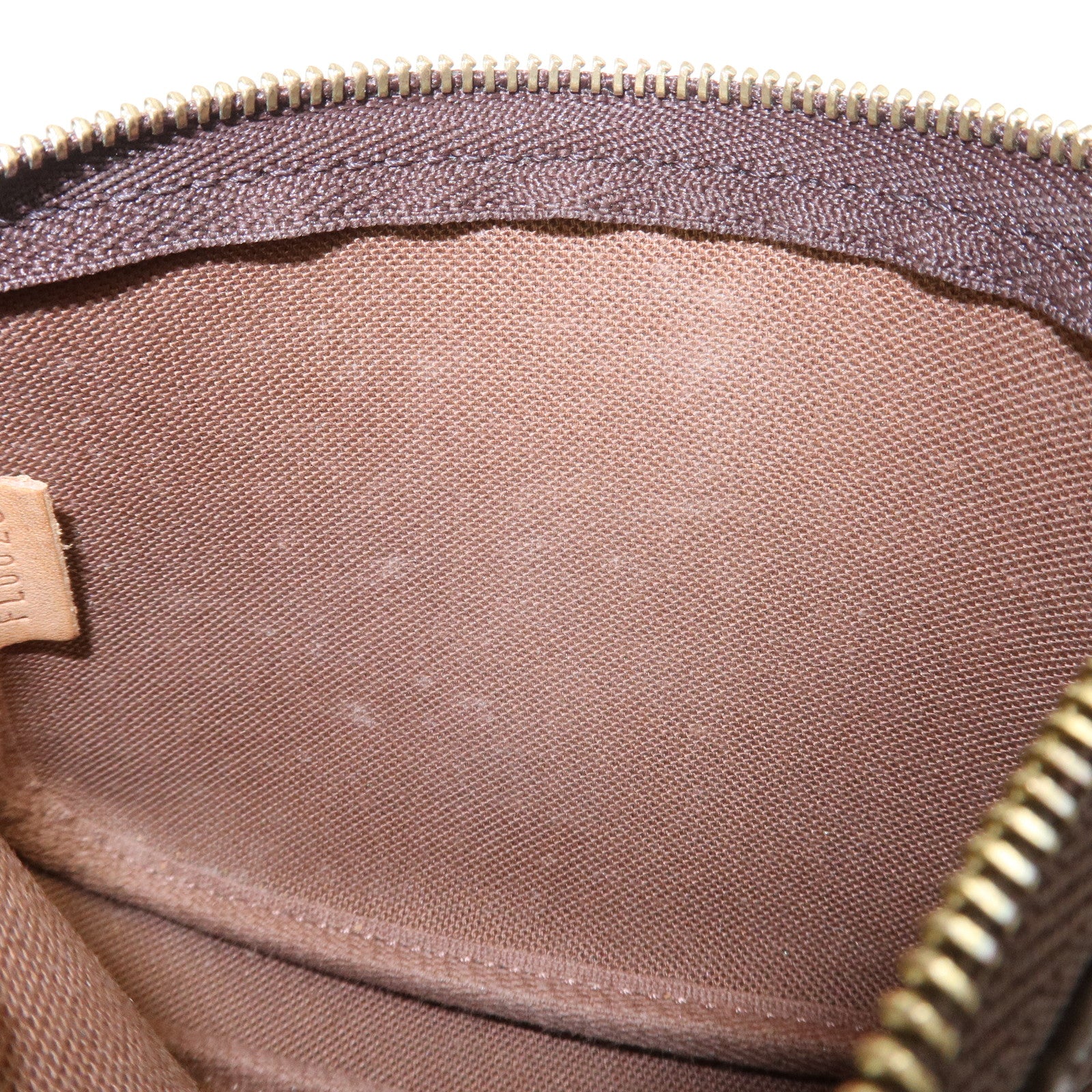 Louis Vuitton Monogram Mini Pochette Accessoires Hand Bag M58009