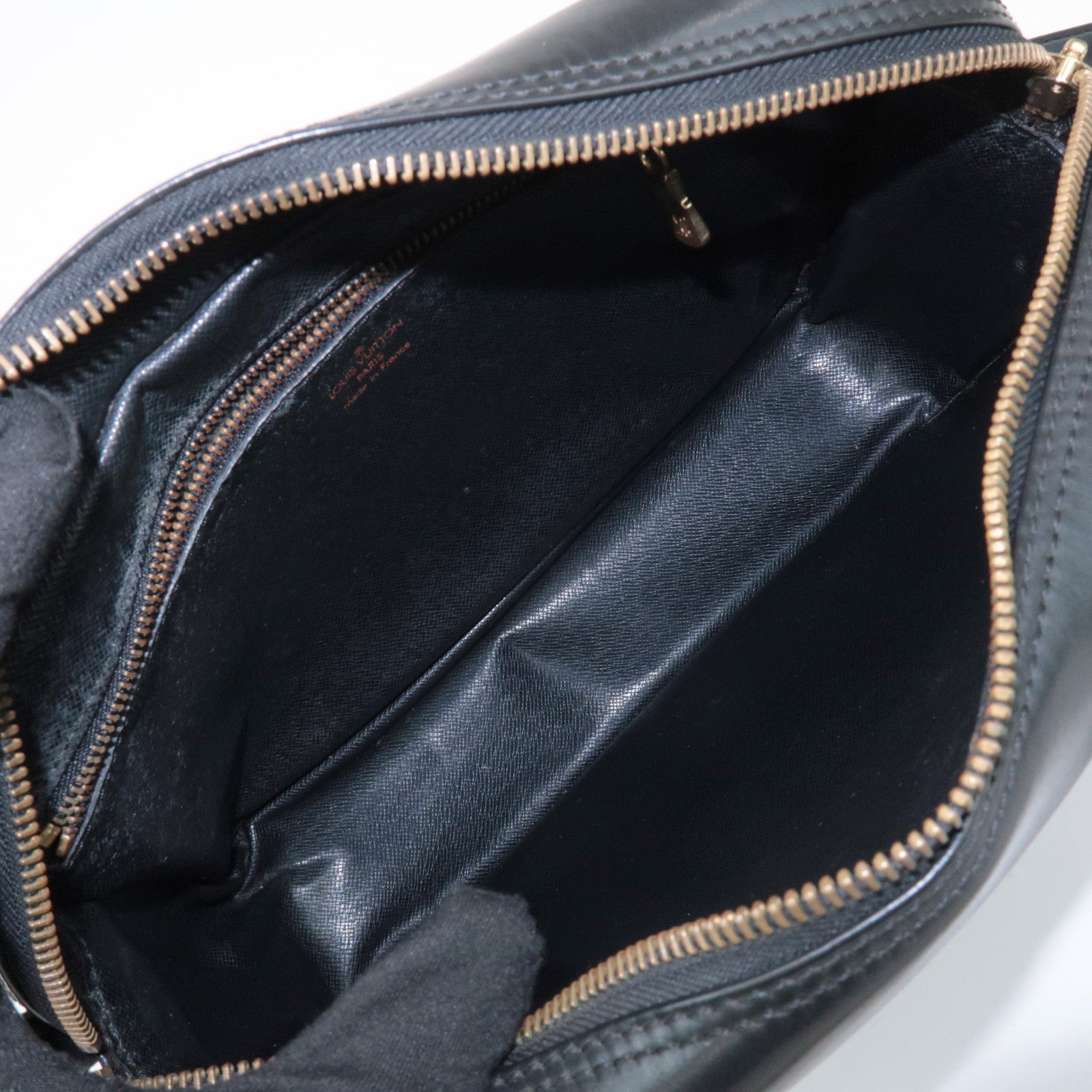 Louis Vuitton Epi Trocadero 27 Shoulder Bag Noir Black M52302