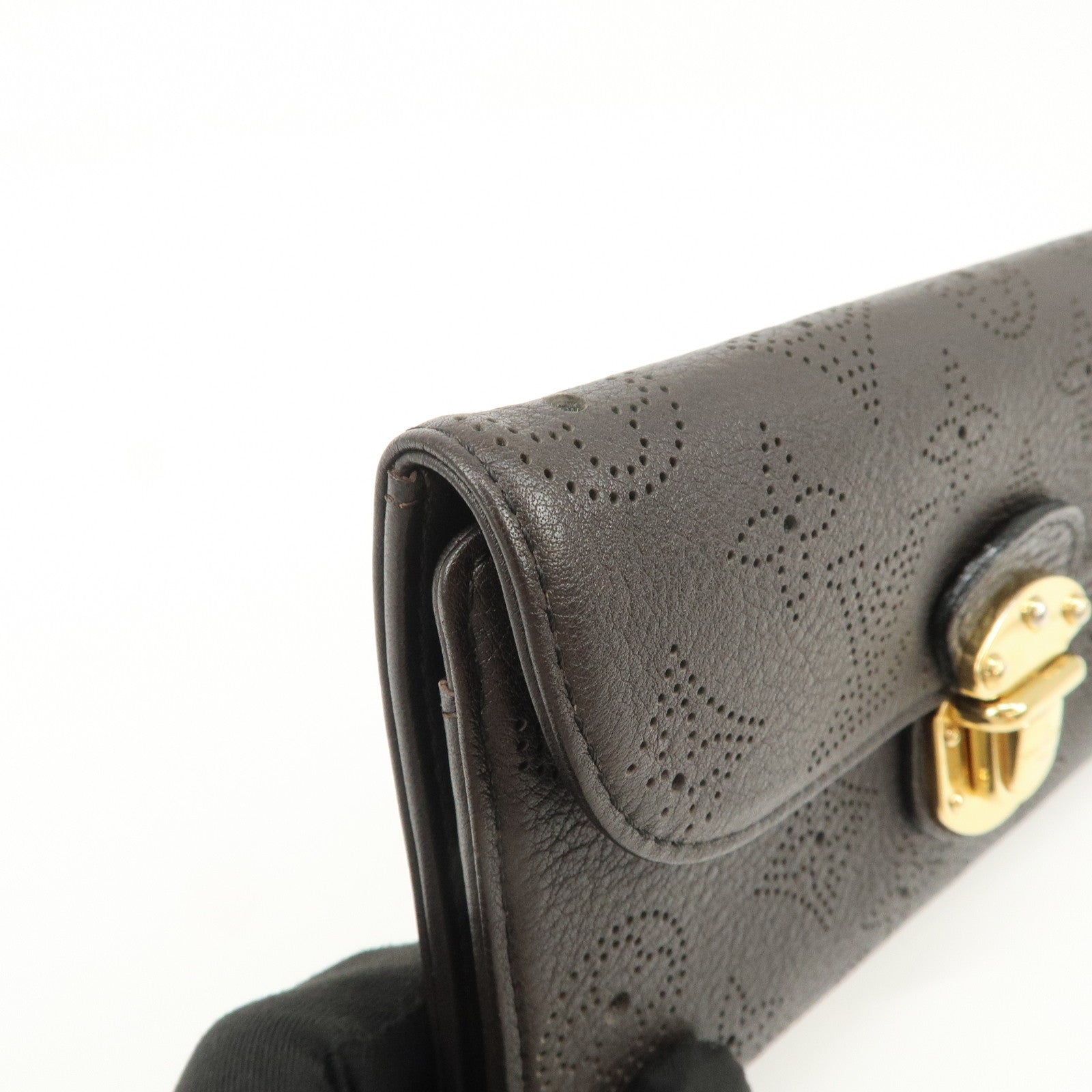 Louis Vuitton Monogram Mahina Leather Portefeuille Wallet M95968 Used