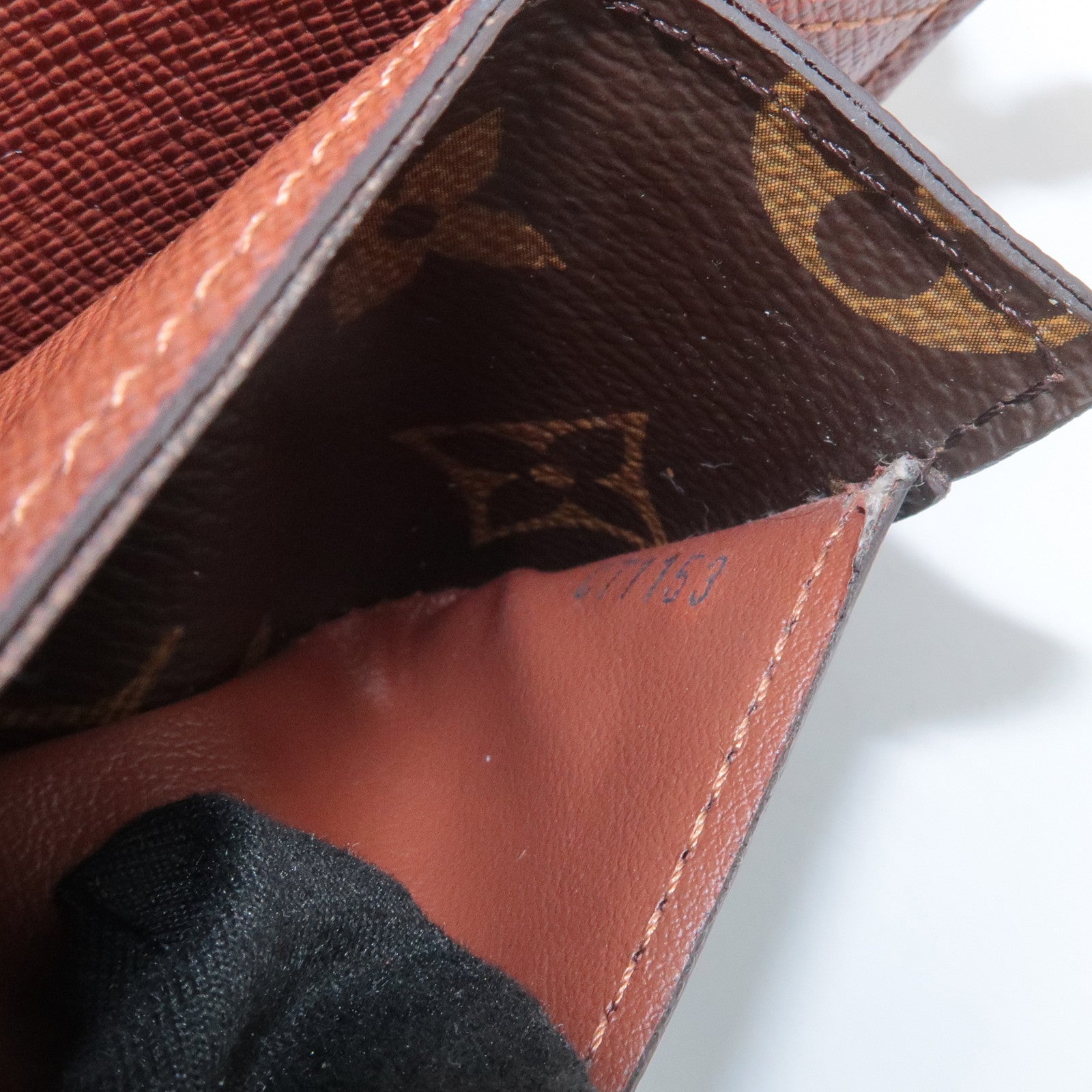 Louis Vuitton Monogram Portefeuille Sarah Long Wallet M61734