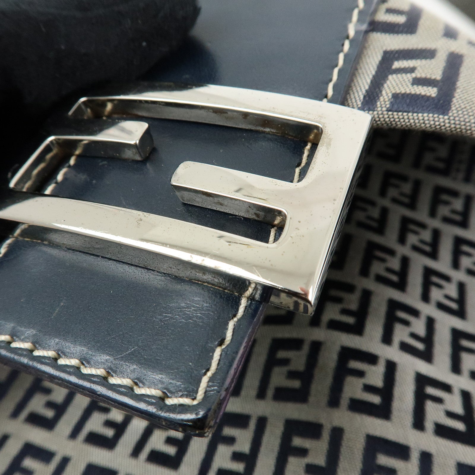 FENDI Zucchino Mamma Baguette Canvas Leather Shoulder Bag 26325 Auth Used F/S