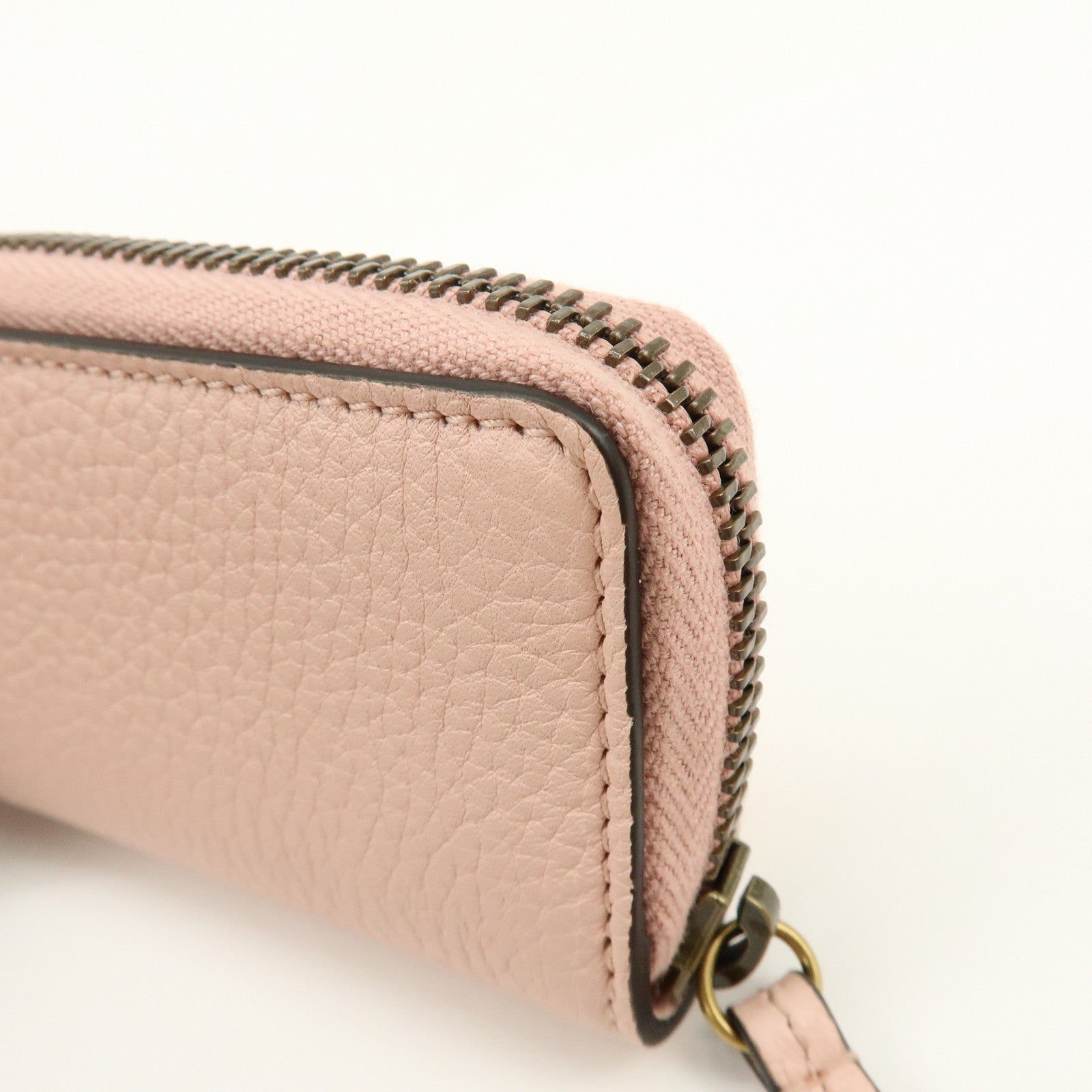 GUCCI Animalier Leather 6 Ring Key Case Key Holder Pink 498096