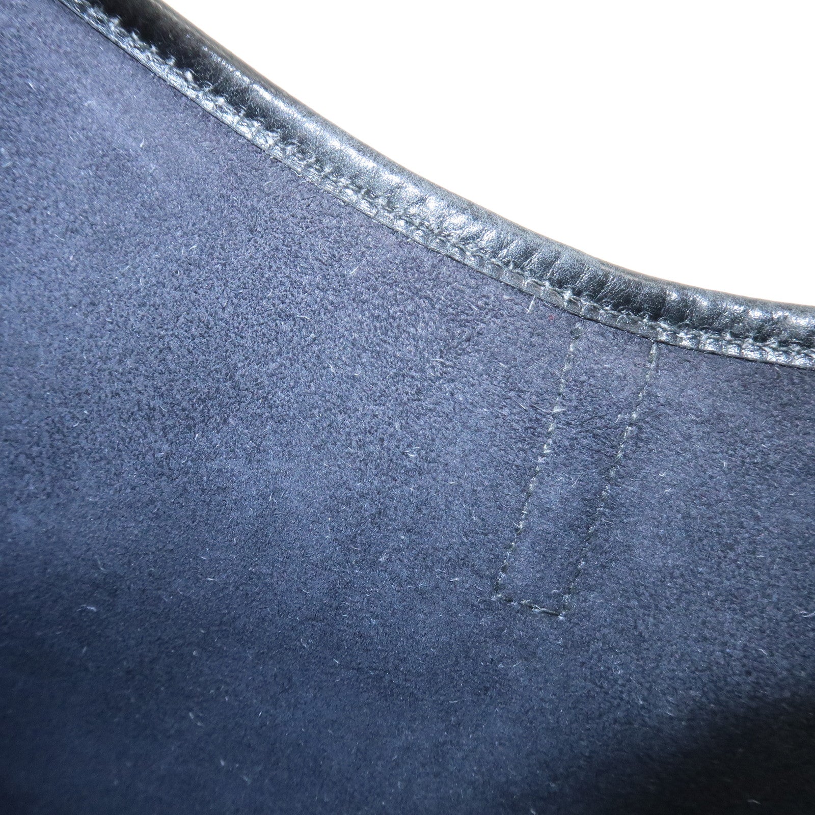 HERMES Trim 31 Courchevel Leather 〇J Stamped Shoulder Bag Balck