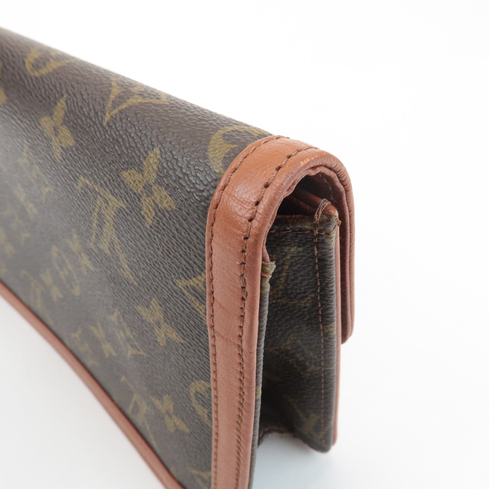 Louis Vuitton Monogram Leather Pochette Damme PM Clutch Bag M51812