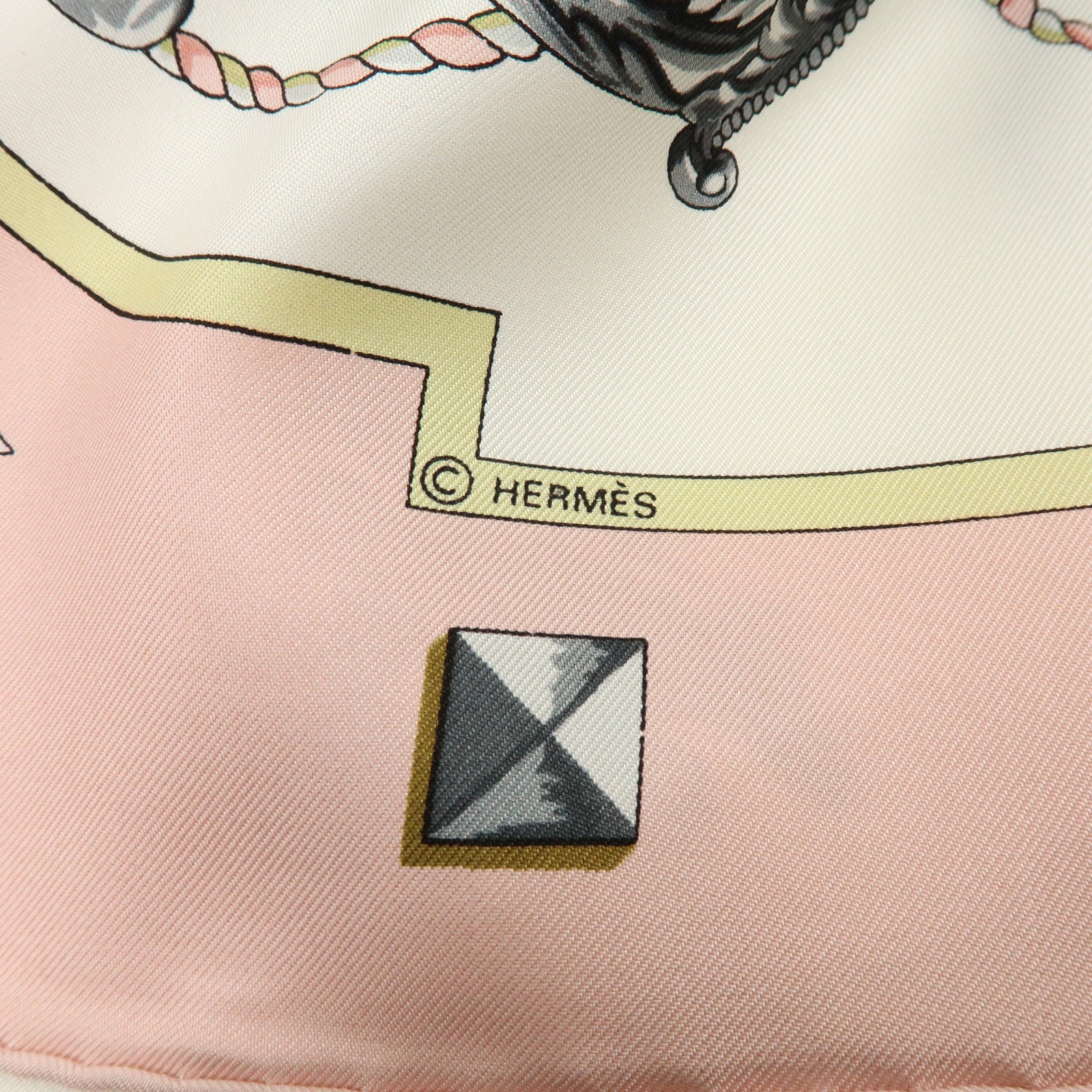 HERMES Carre 90 Silk 100% Scarf LES CLES THE KEYS RARE Light Pink