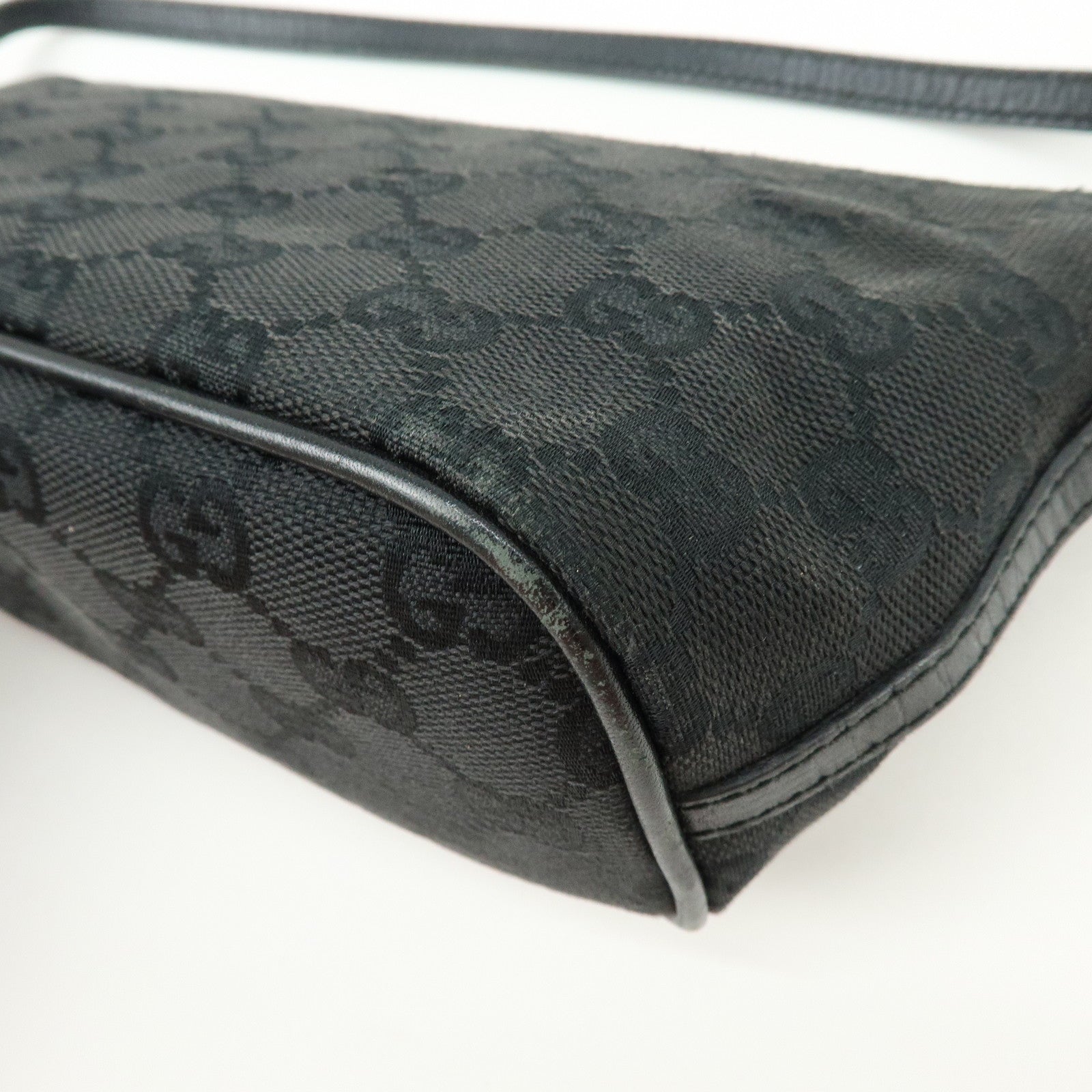 GUCCI Boat Bag GG Canvas Leather Hand Bag Pouch Black 07198