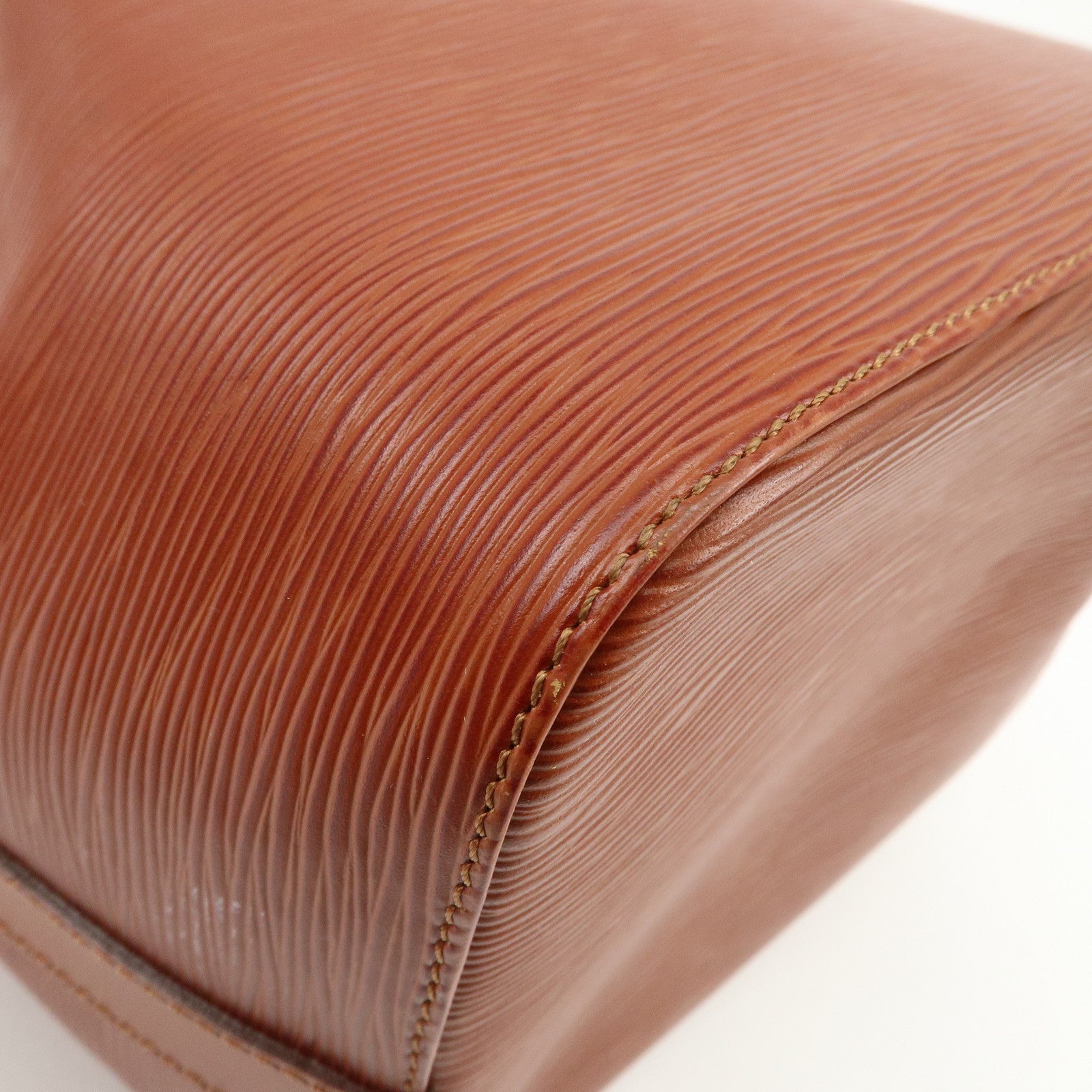 Louis Vuitton Epi Petit Noe Shoulder Bag Kenya Brown M44103