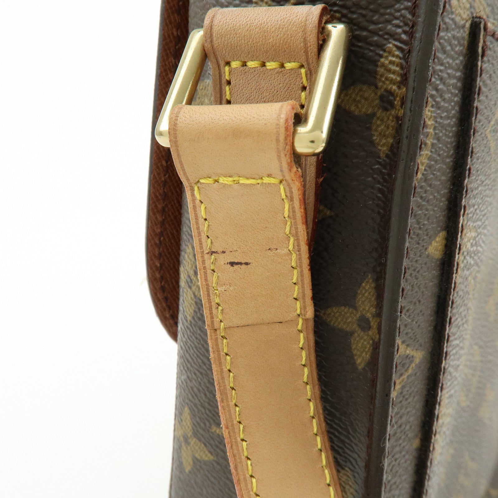 Louis Vuitton Monogram Saint Cloud GM Shoulder Bag Brown M51242