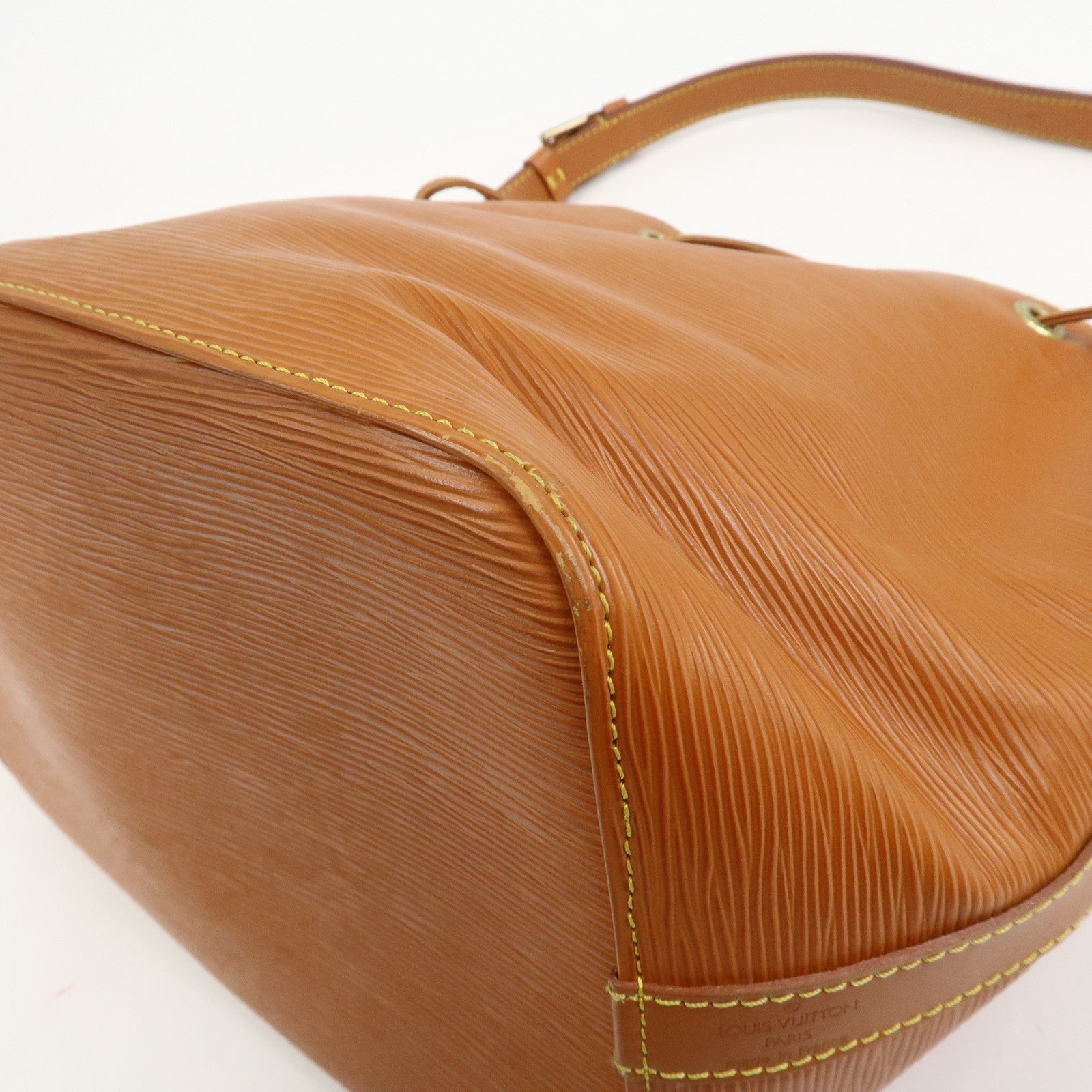 Louis Vuitton Epi Leather Petit Noe Shoulder Bag Zipang Gold M44108