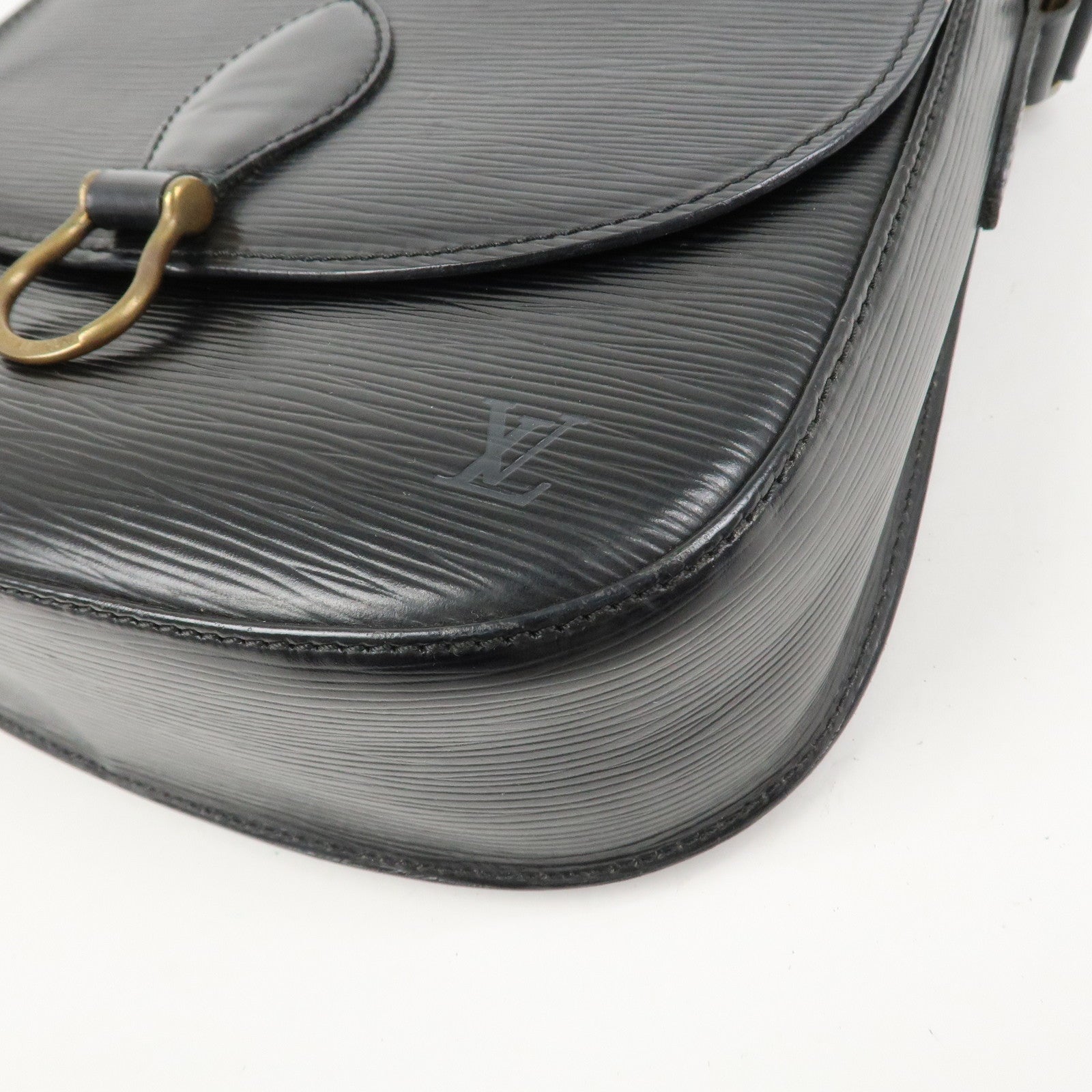 Louis Vuitton Epi Saint Cloud Shoulder Bag Black Noir M52192