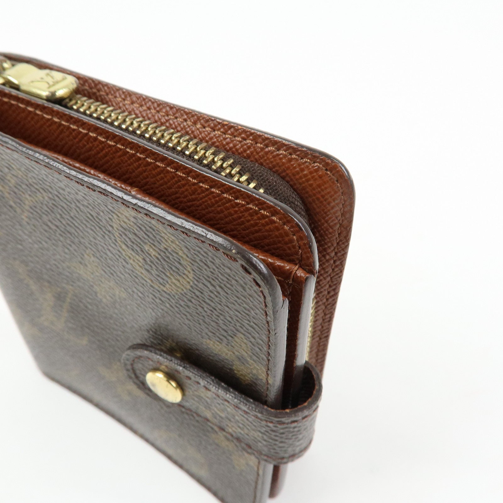 Louis Vuitton Monogram Compact Zippy Bi-fold Wallet Brown M61667