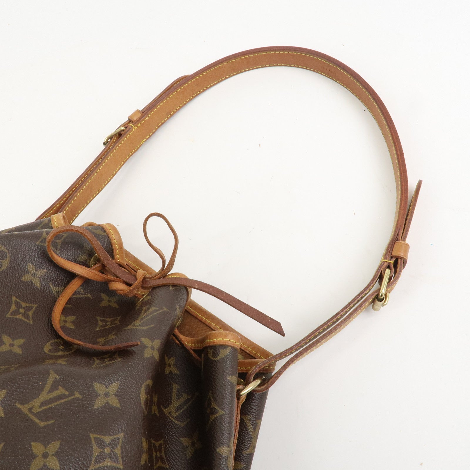 Louis Vuitton Monogram Noe Shoulder Bag Hand Bag Brown M42224
