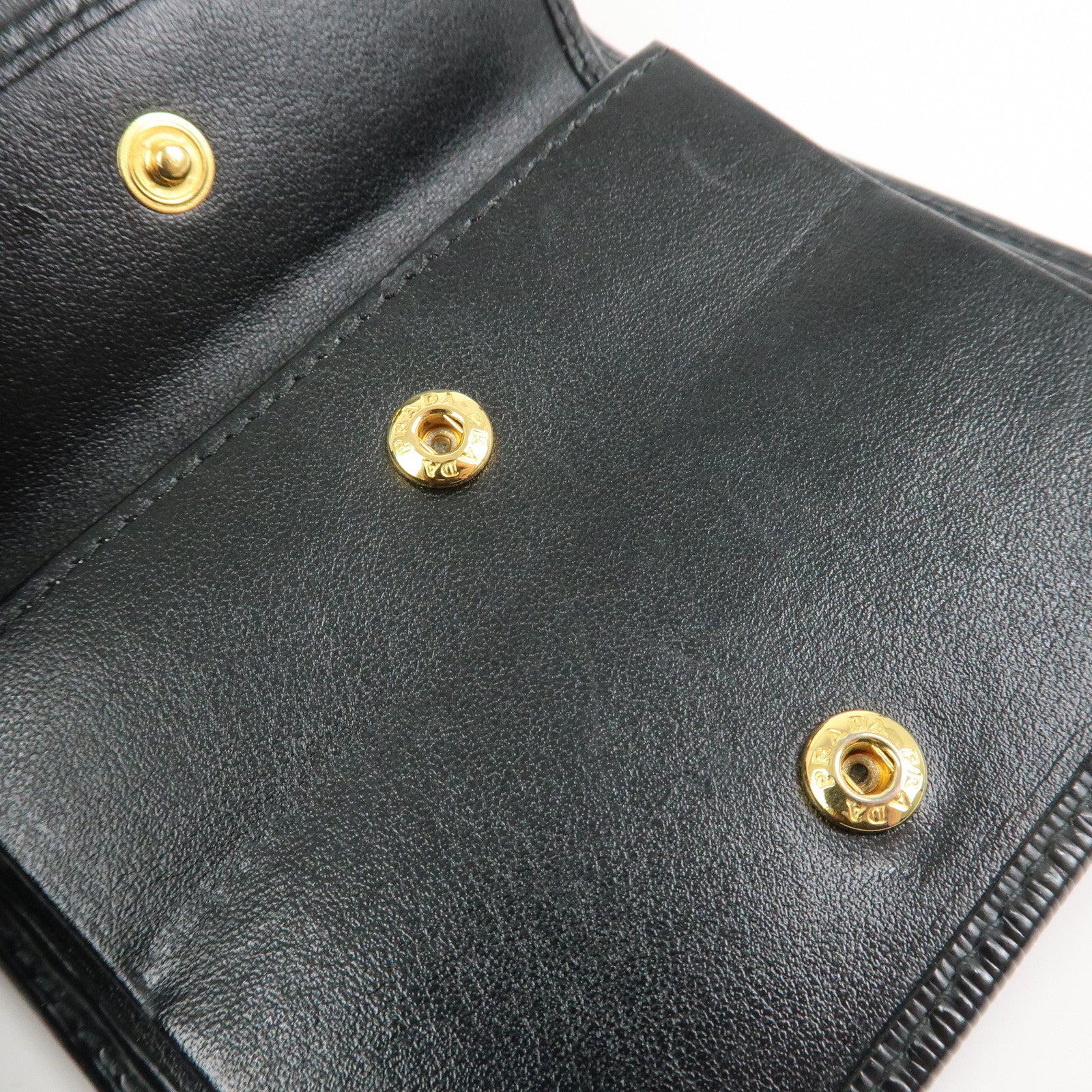 PRADA Vitello Move Leather Bi-fold Compact Wallet Black 1MV204