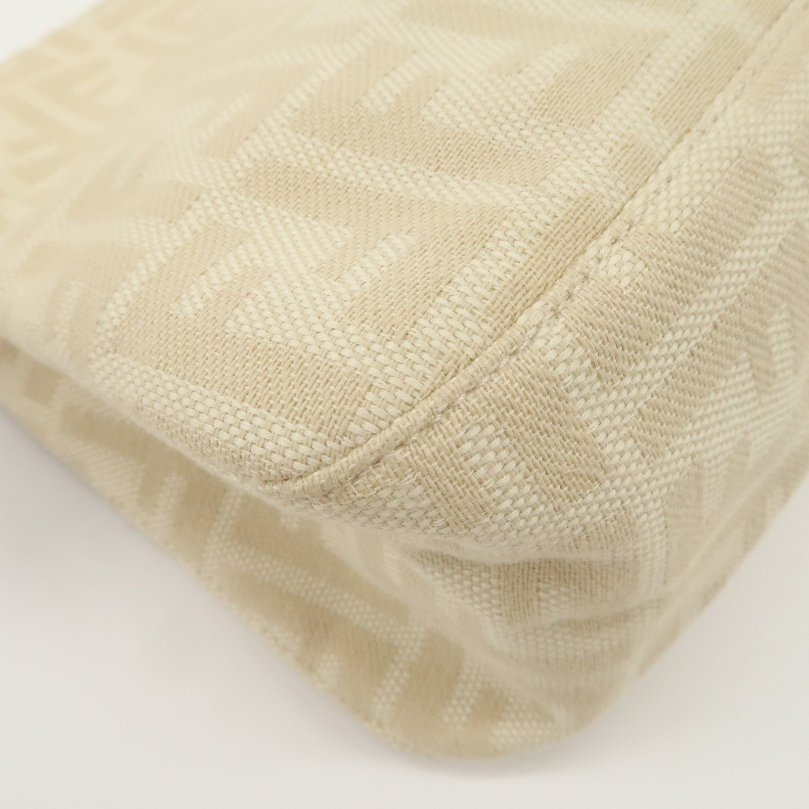 FENDI Mamma Baguette Zucca Canvas Shoulder Bag Beige 26325 Used