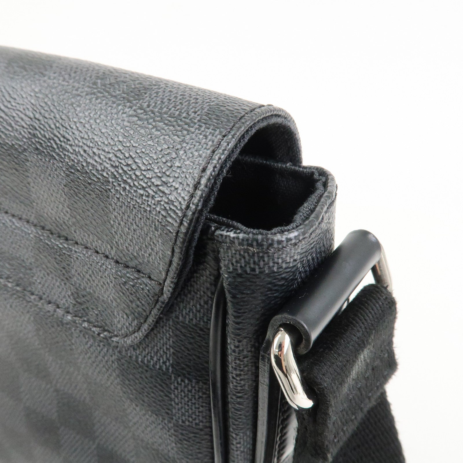 Louis Vuitton Damier Graphite District PM Shoulder Bag Noir N41260