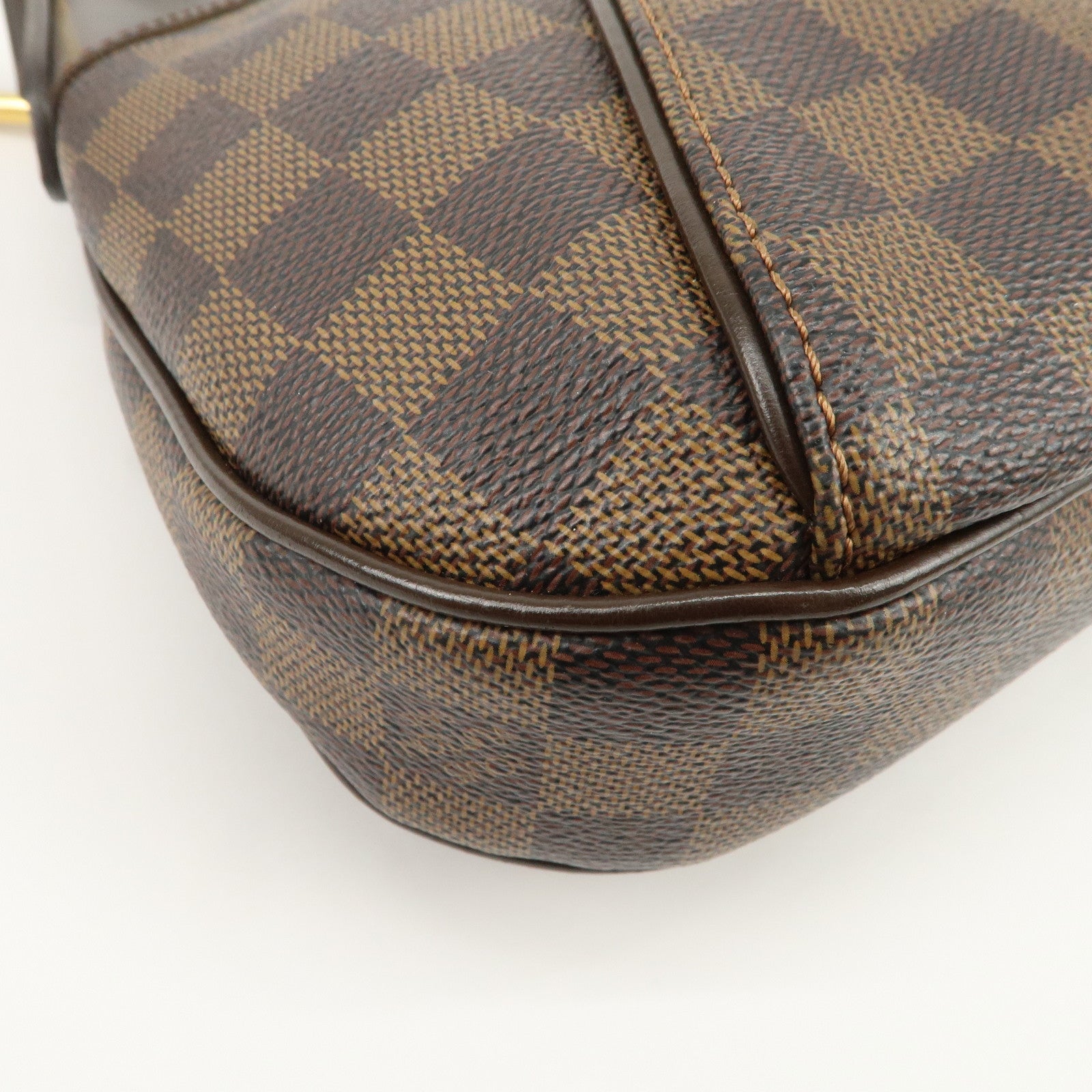 Louis Vuitton Damier Canvas Thames PM Shoulder Bag Hand Bag N48180