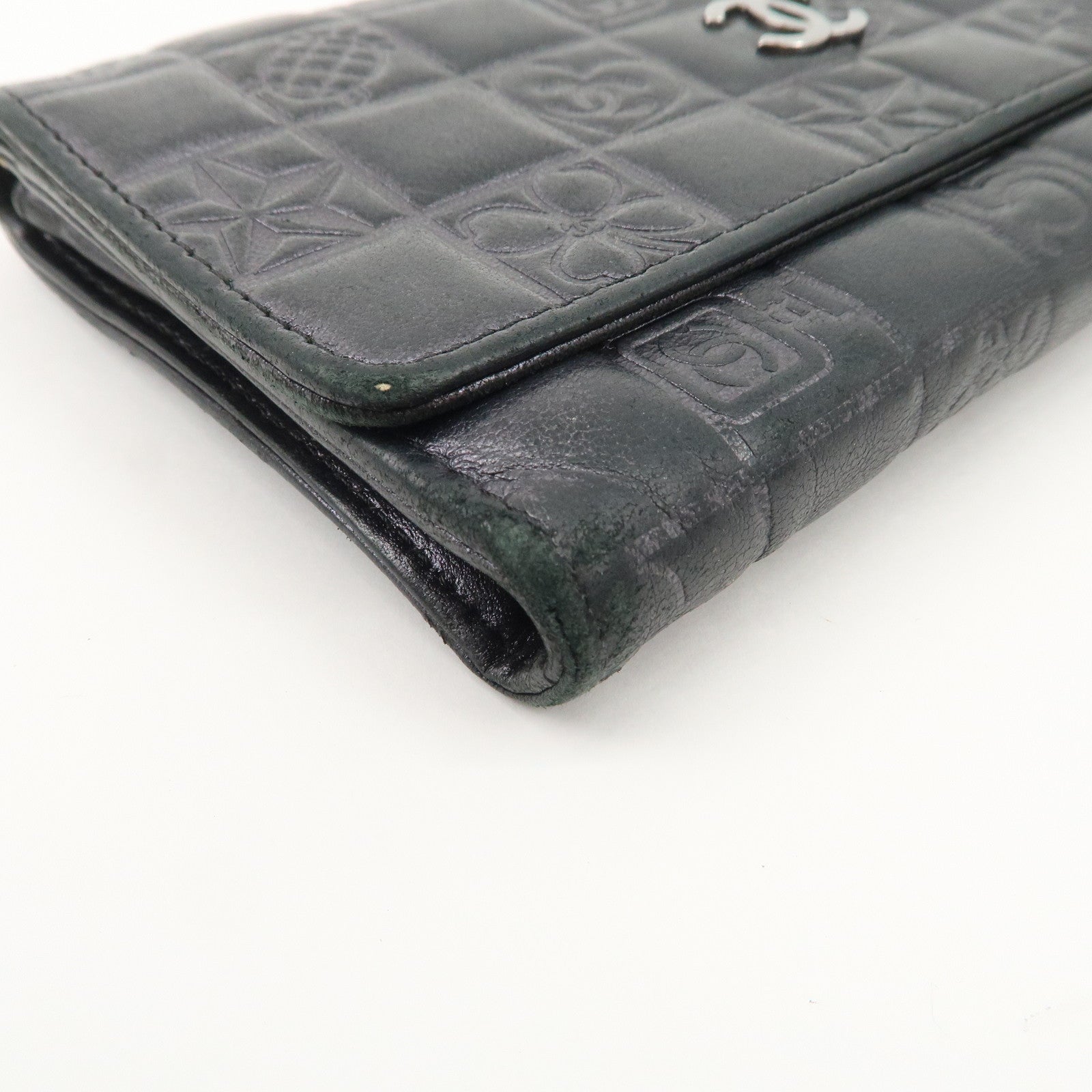 CHANEL Icon Line COCO Mark Lamb Skin Bi-fold Wallet Black Used