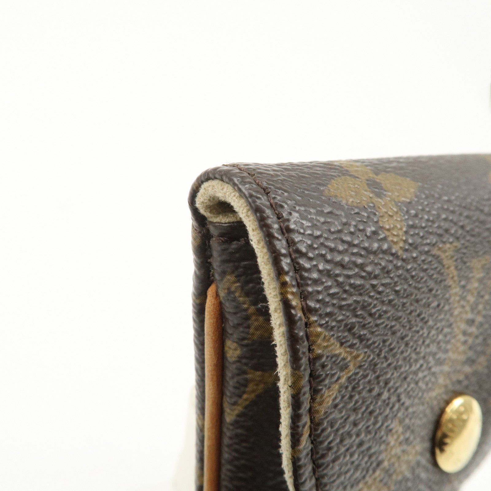 Louis Vuitton Monogram Etui Telefonne MM Brown M66546 Used