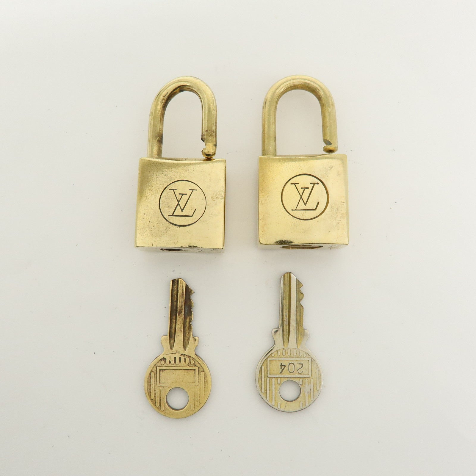 Louis Vuitton Set of 10 Lock & Key Cadena Key Lock Used