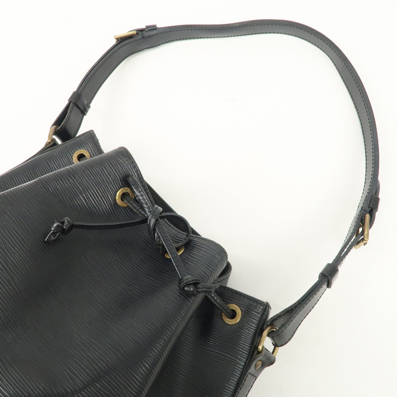 Louis Vuitton Epi Petit Noe Shoulder Bag Noir Black M59012