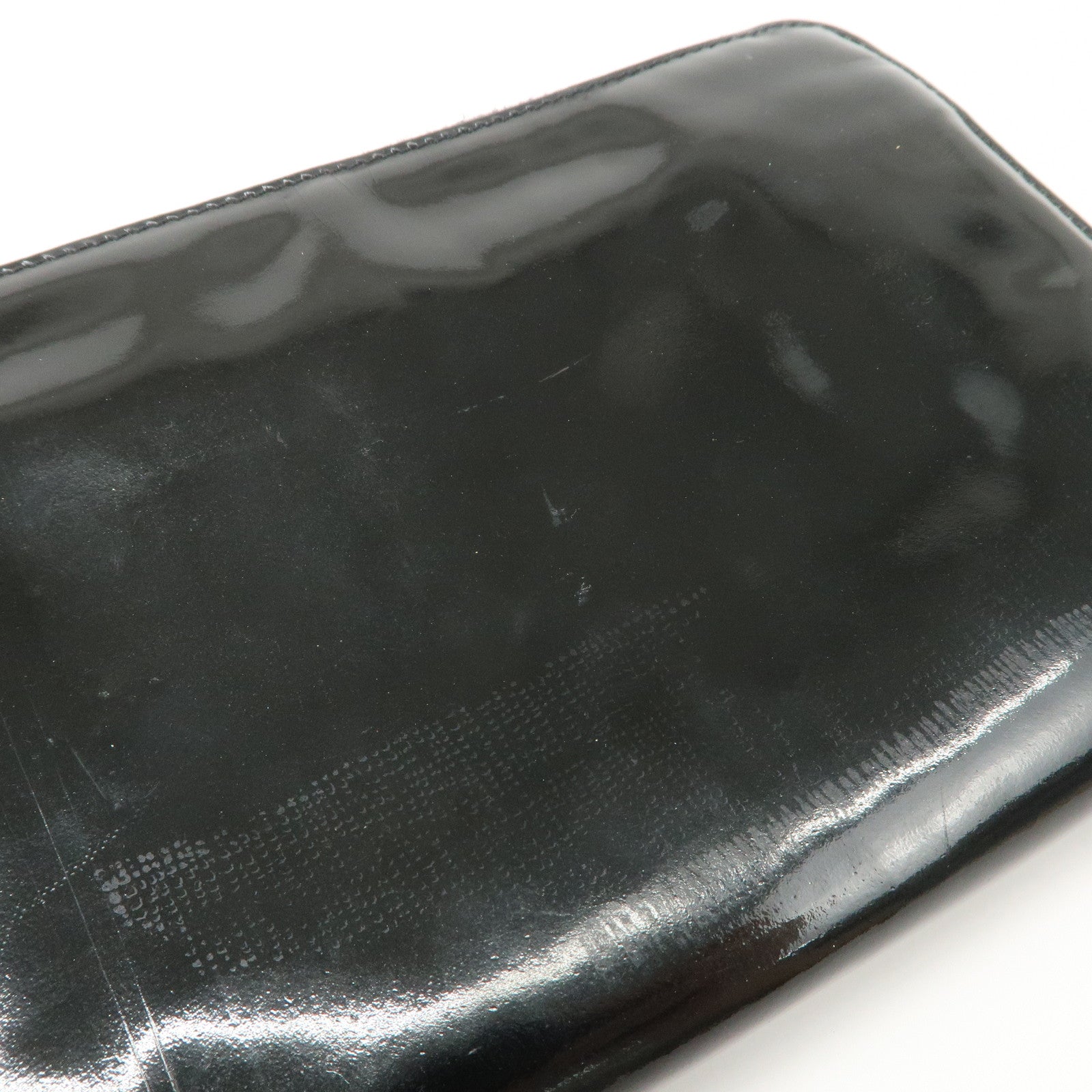 CHANEL Patent Leather Round Zippy Long Wallet Black Used