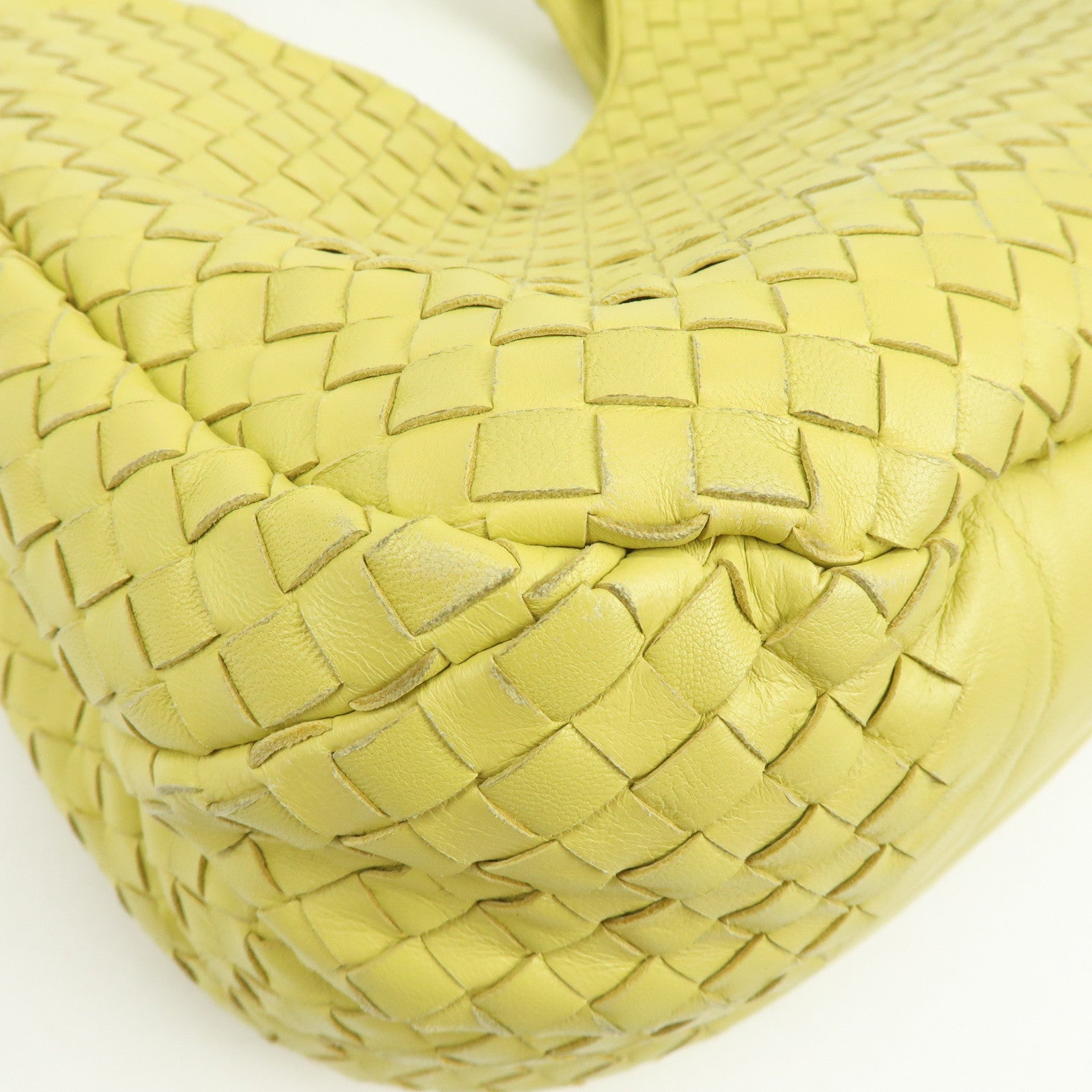 BOTTEGA VENETA Intrecciato Campana Leather Hand Bag B01735200Z