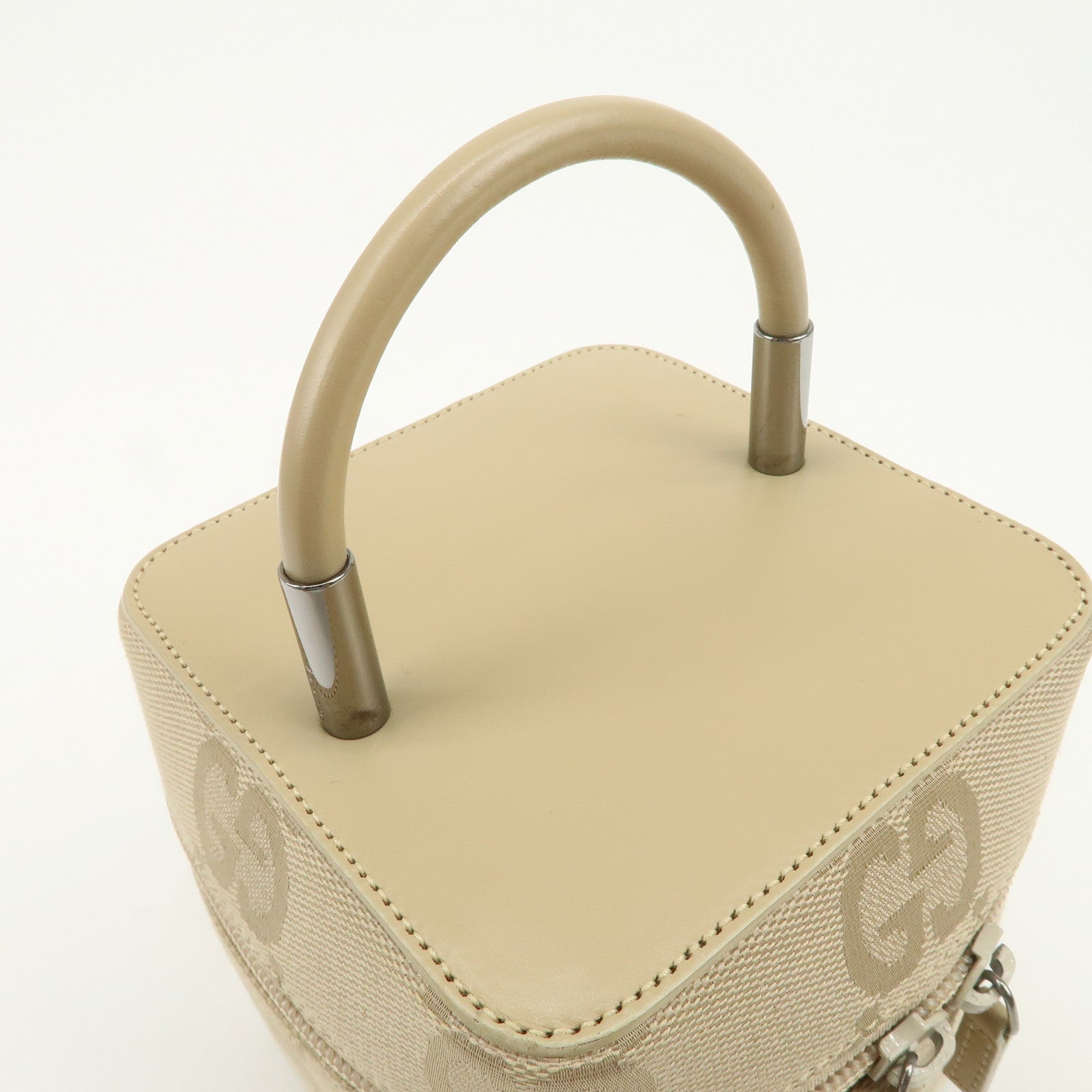 GUCCI GG Canvas Leather Vanity Bag Hand Bag Light Beige 039.1052