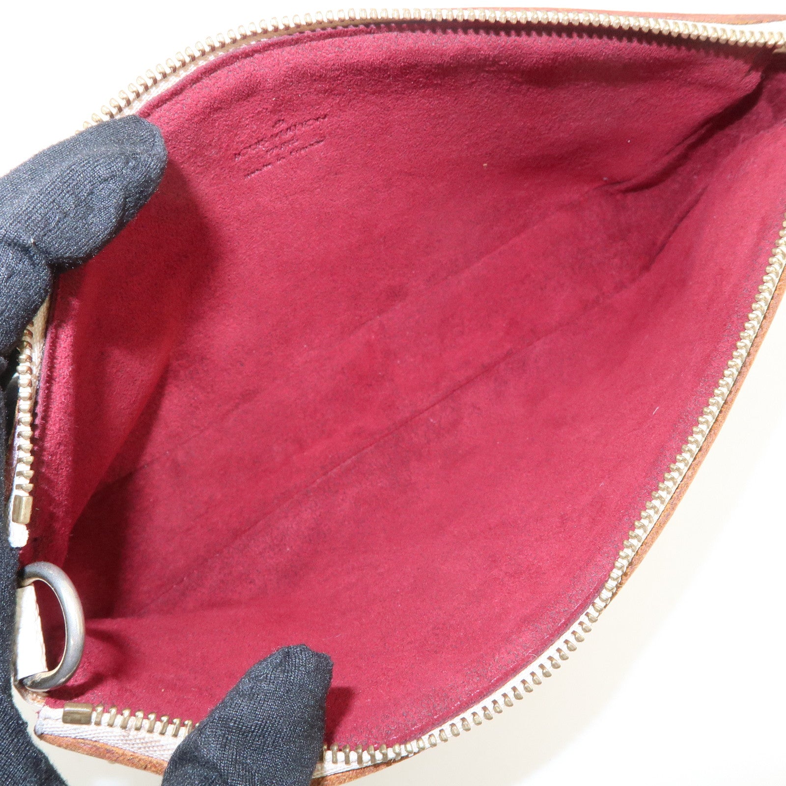 Louis Vuitton Monogram Multicolor Pochette Accessoires Blanc M92649