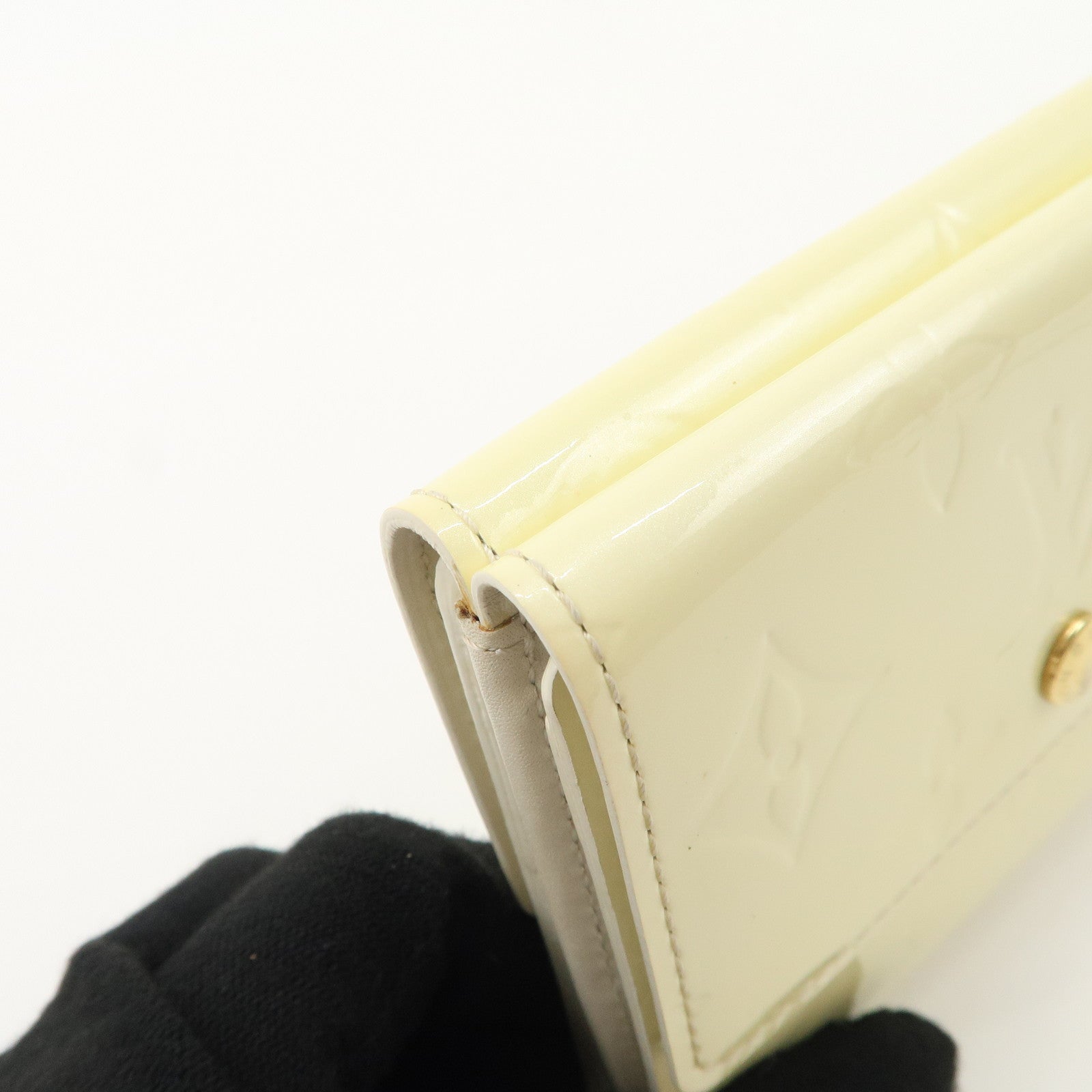 Louis Vuitton Monogram Vernis Porte Monnaie Couer Perle Compact Wallet M91351 Used