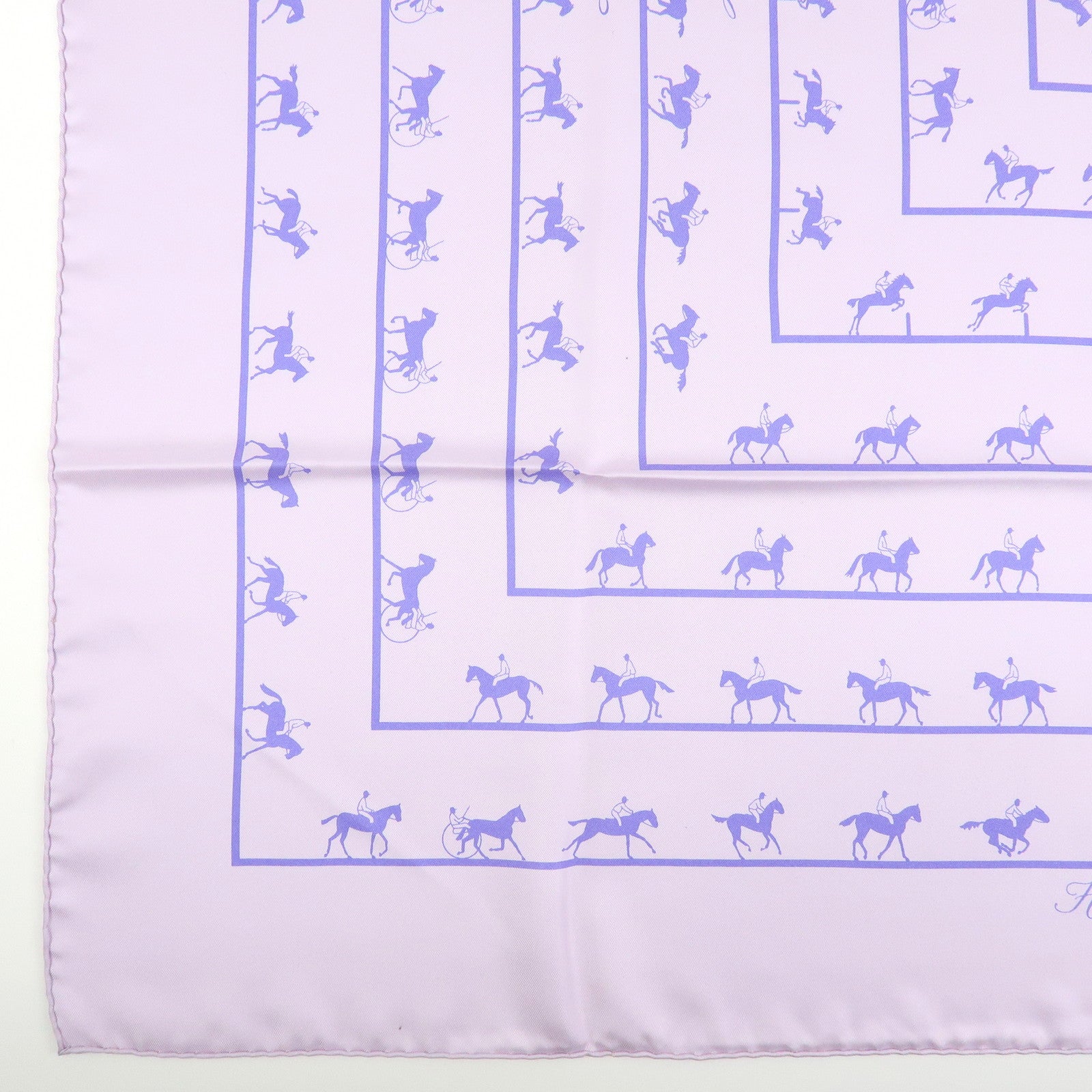 HERMES Carre 90 Silk 100% Saut Galop Canter Rack Scarf Light Purple