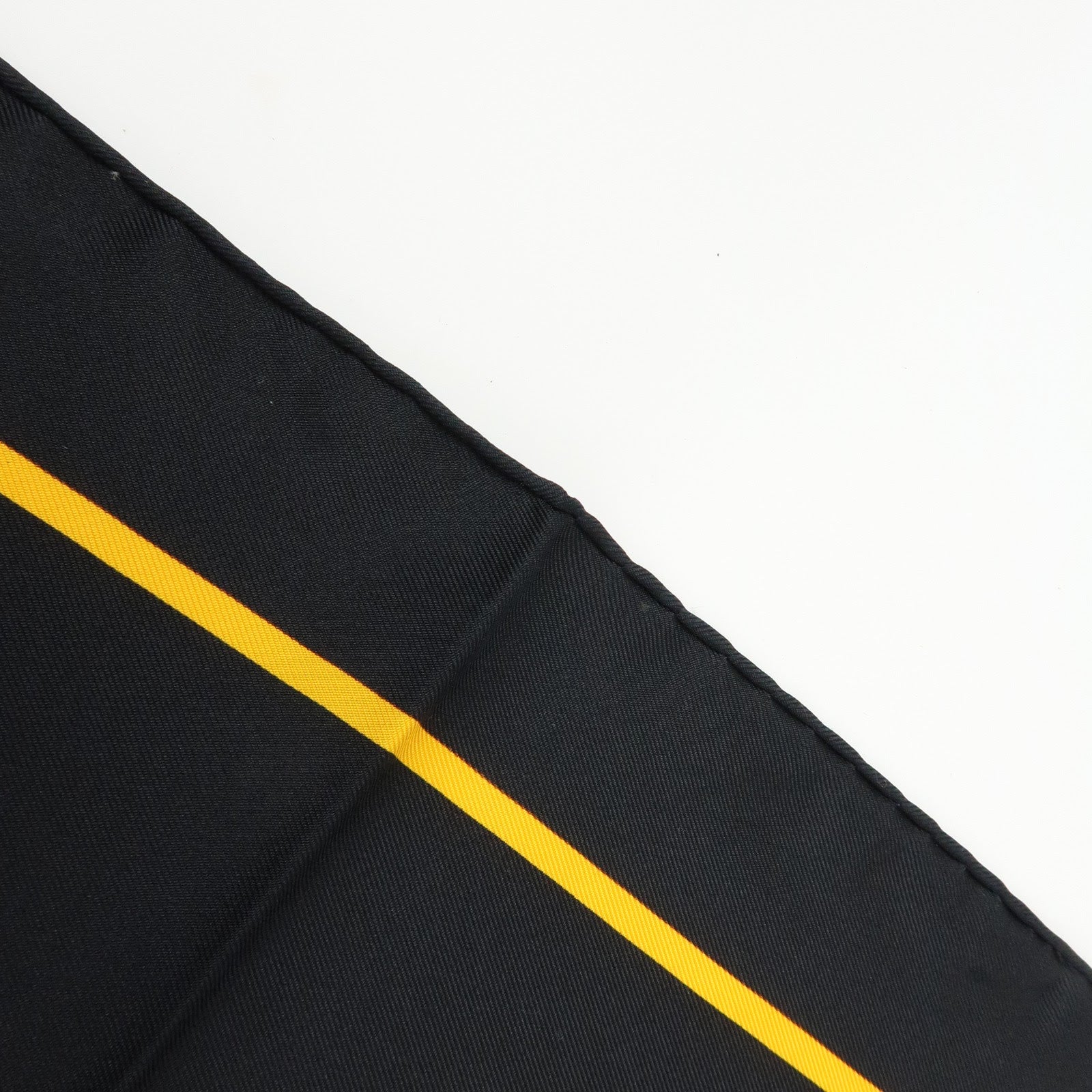 HERMES Carre 90 Silk 100% Scarf IN SALZBURG Black Gold