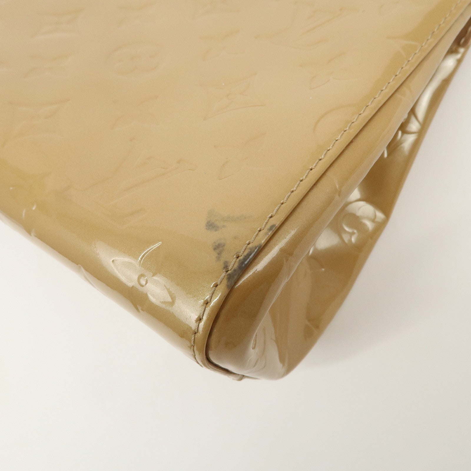 Louis Vuitton Monogram Vernis Roxbury Drive Bag M91391