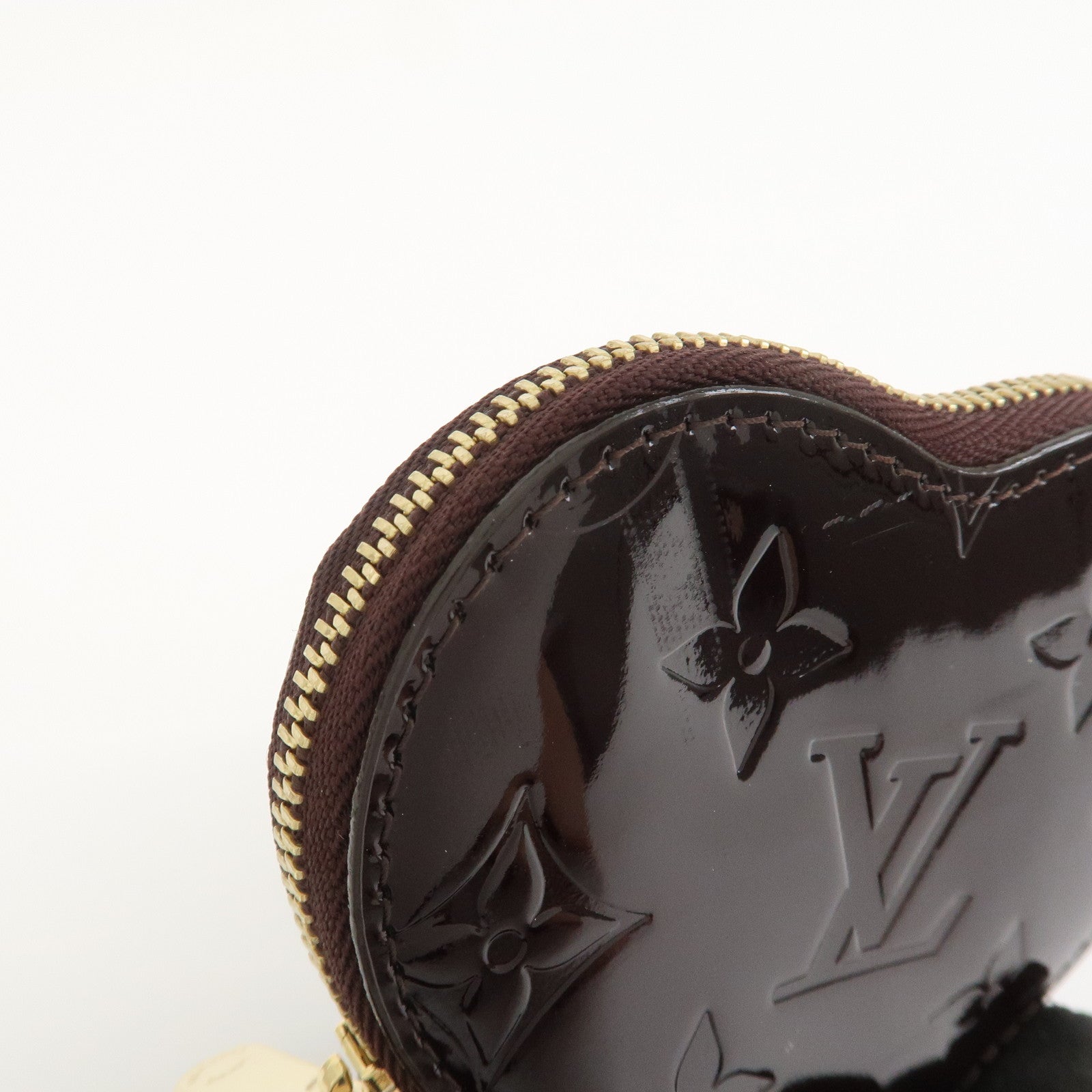 Louis Vuitton Monogram Vernis Porte Monnaie Coeur Amarante M93561