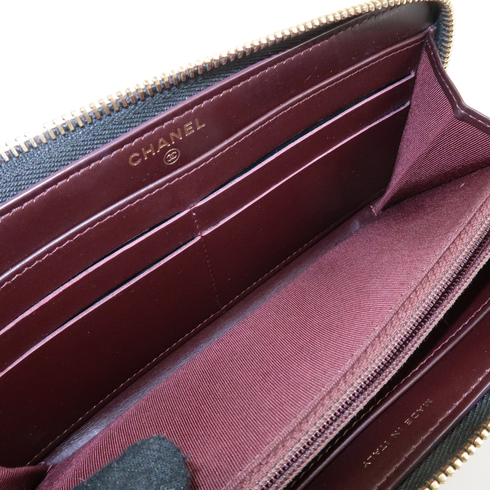 CHANEL Matelasse Caviarskin Round Zippy Long Wallet Black AP0242 Used