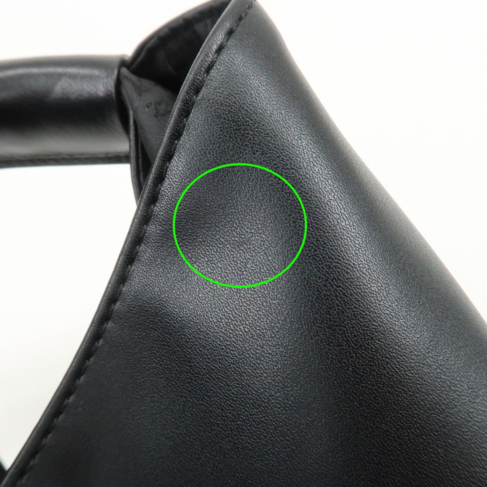 Maison Margiela Japanese Hand Bag Medium Black 25FWD0039P4344