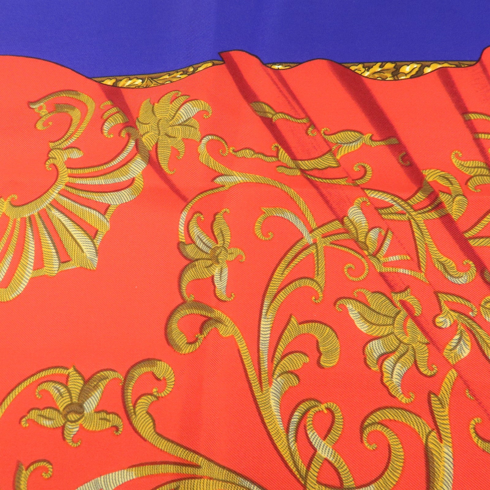 HERMES Carre 90 Silk 100% Scarf Souvenirs de Paris Blue Red Ivory