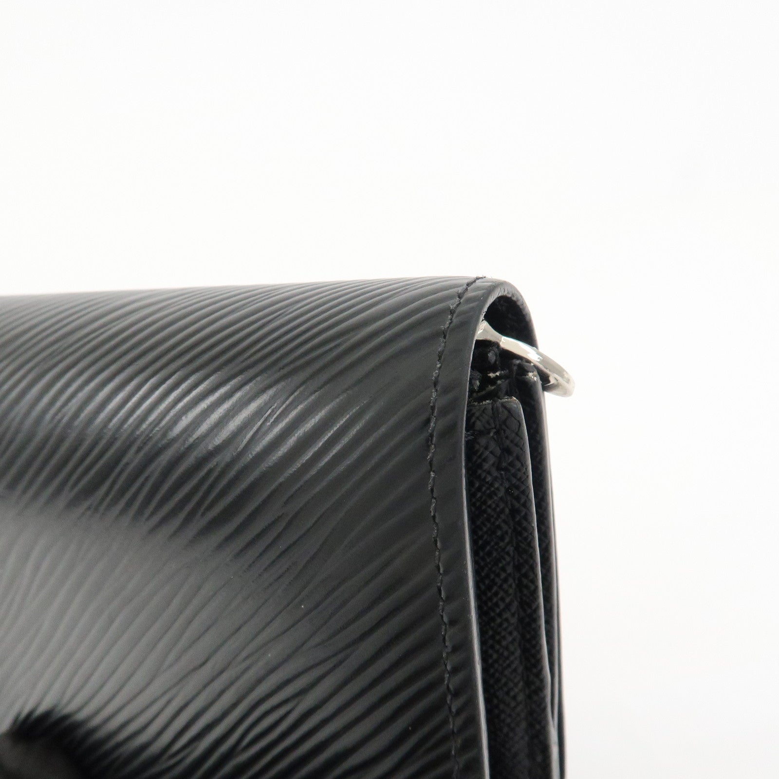 Louis Vuitton Epi Portefeuille Twist Compact XS Wallet Black M63322