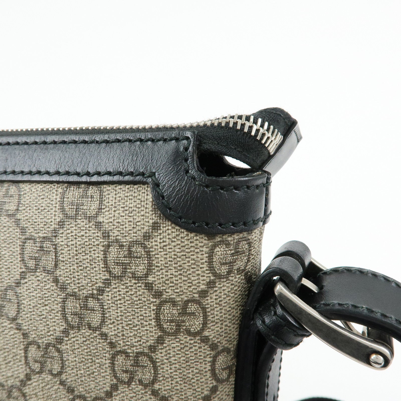 GUCCI Sherry GG Supreme Shoulder Bag Crossbody Bag Beige 387111