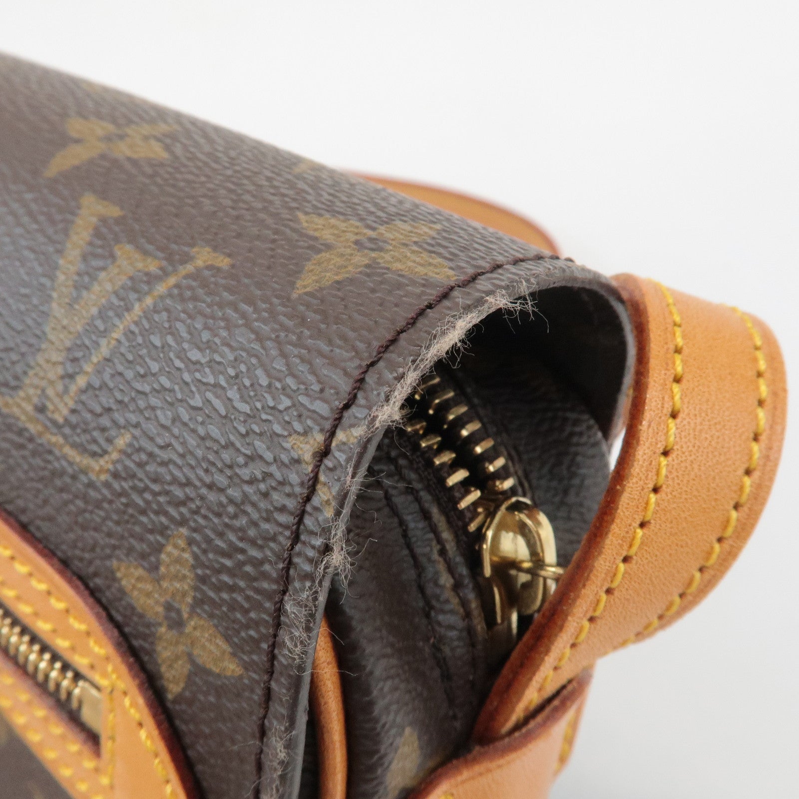 Louis Vuitton Monogram Canvas Saint Germain 24 Shoulder Bag M51210