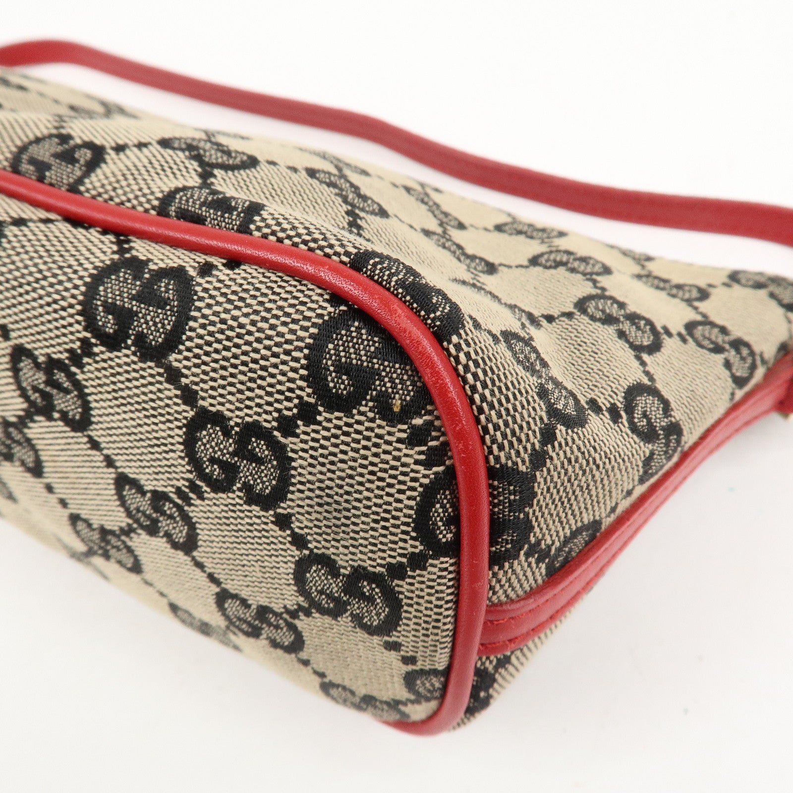 GUCCI GG Canvas Leather Accessory Pouch Hand Bag 039.1103