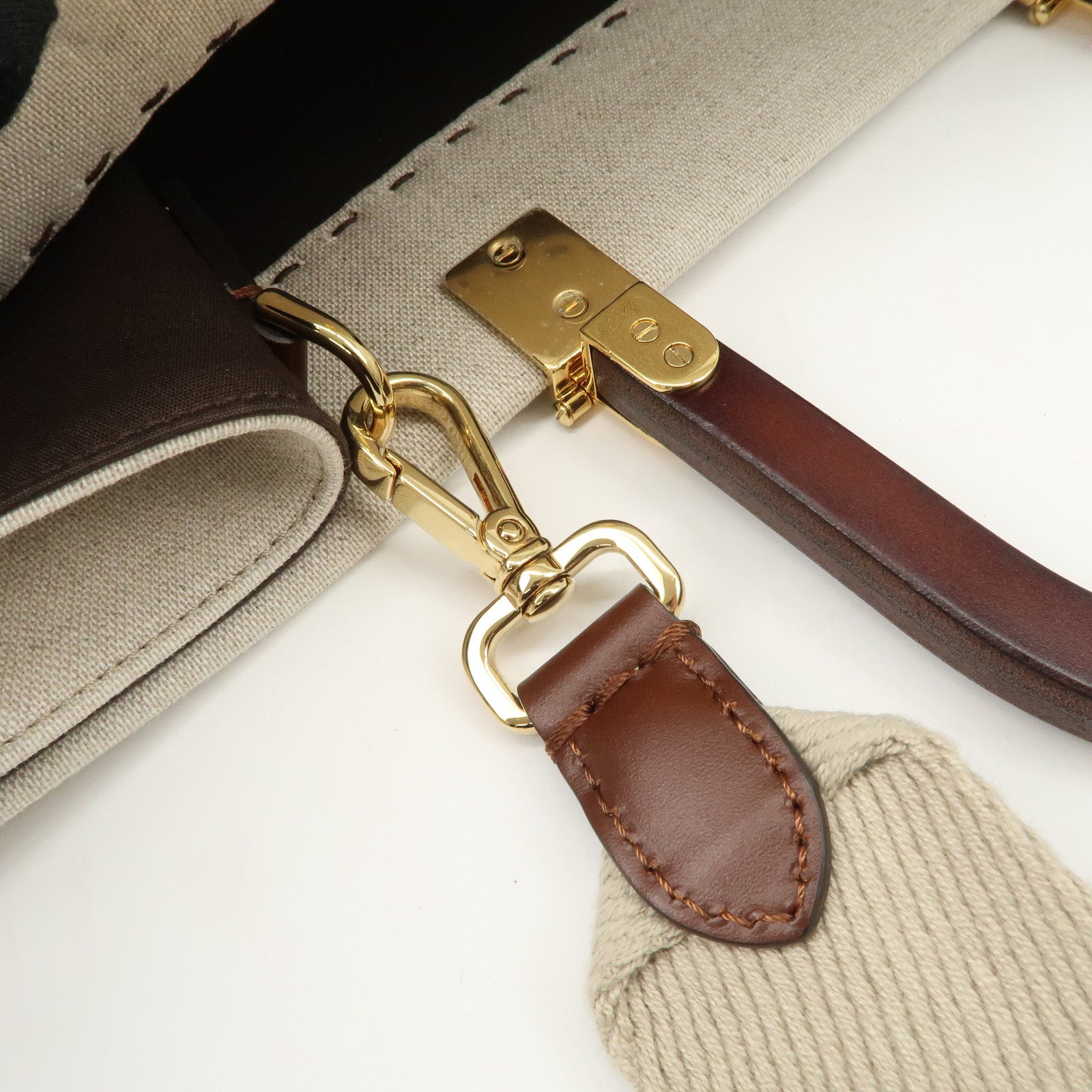 FENDI Leather Canvas Sunshine Medium Tote Bag Natural 8BH386