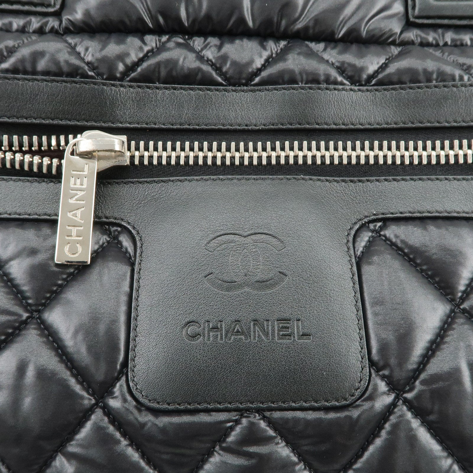 CHANEL COCO Cocoon Nylon Leather Tote MM Hand Bag Black A48611