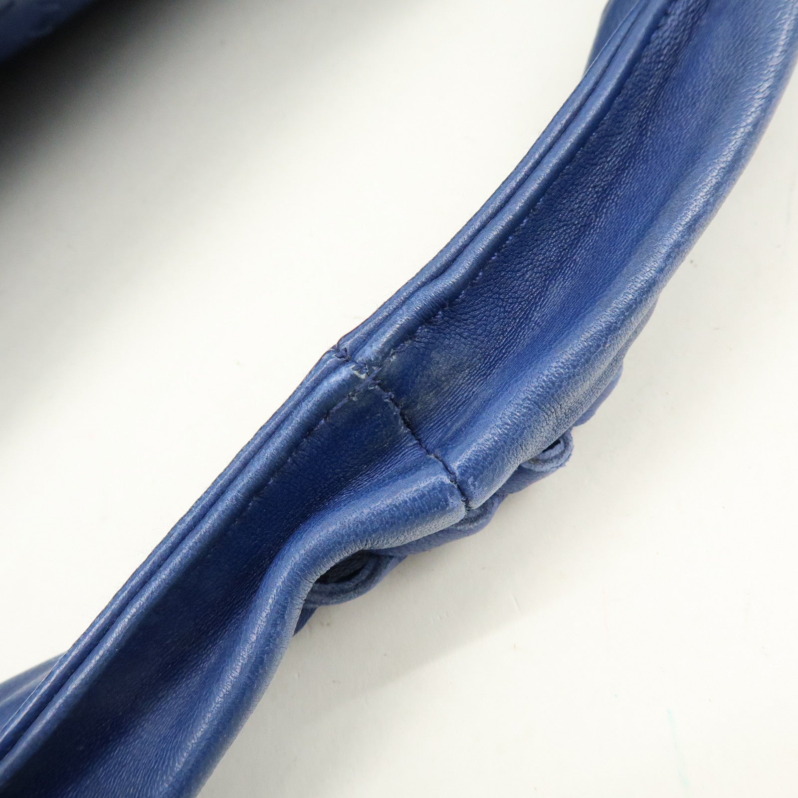 BOTTEGA VENETA Hobo Intrecciato Leather Shoulder Bag Blue 115654