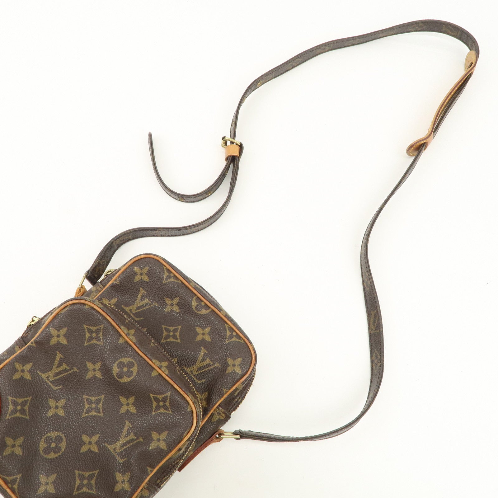 Louis Vuitton Monogram Amazone Shoulder Bag Brown M45236
