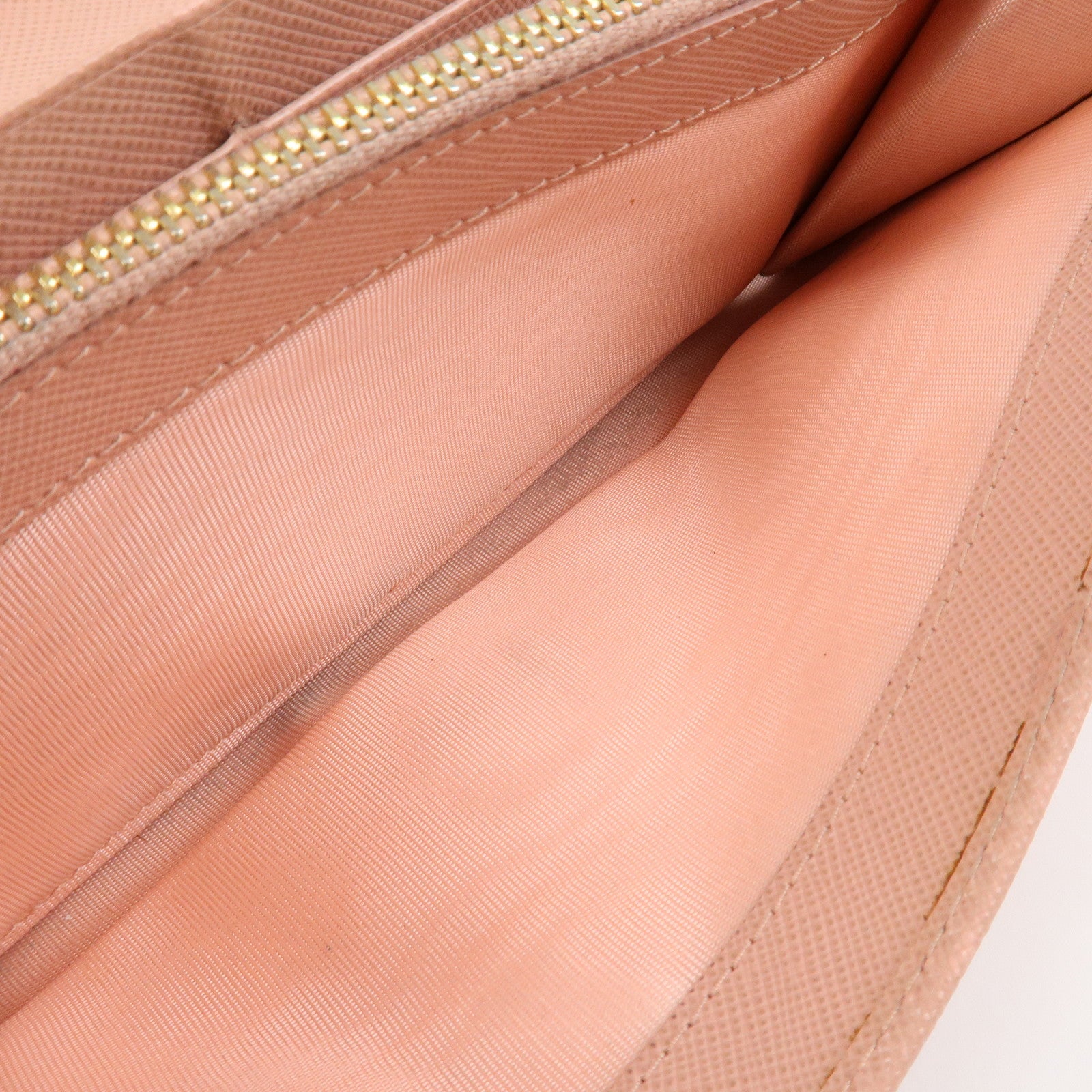 PRADA Logo Saffiano Leather Ribbon Long Wallet Pink 1M1132